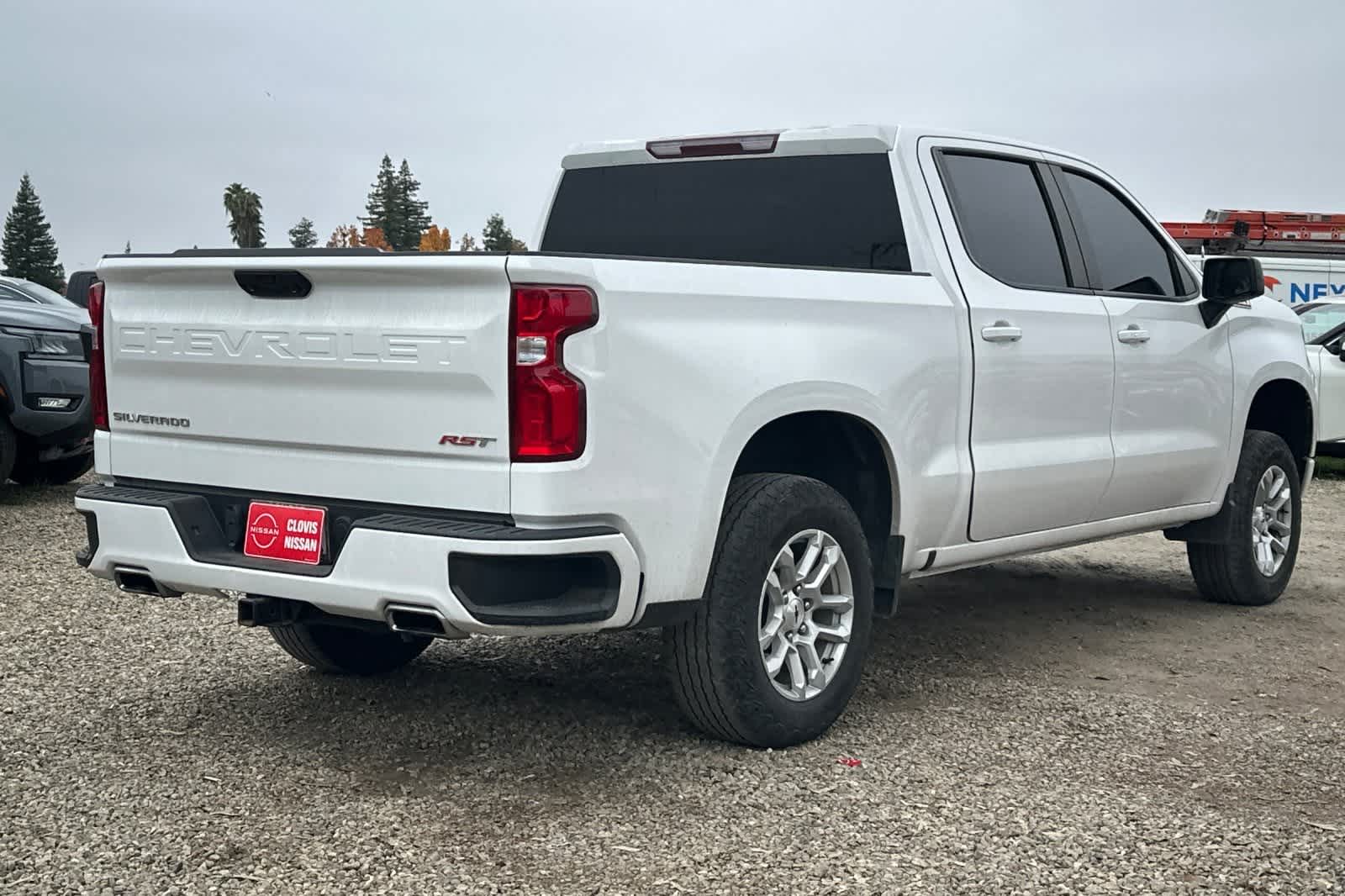 Thumbnail: 2023 Chevrolet Silverado 1500 - 3