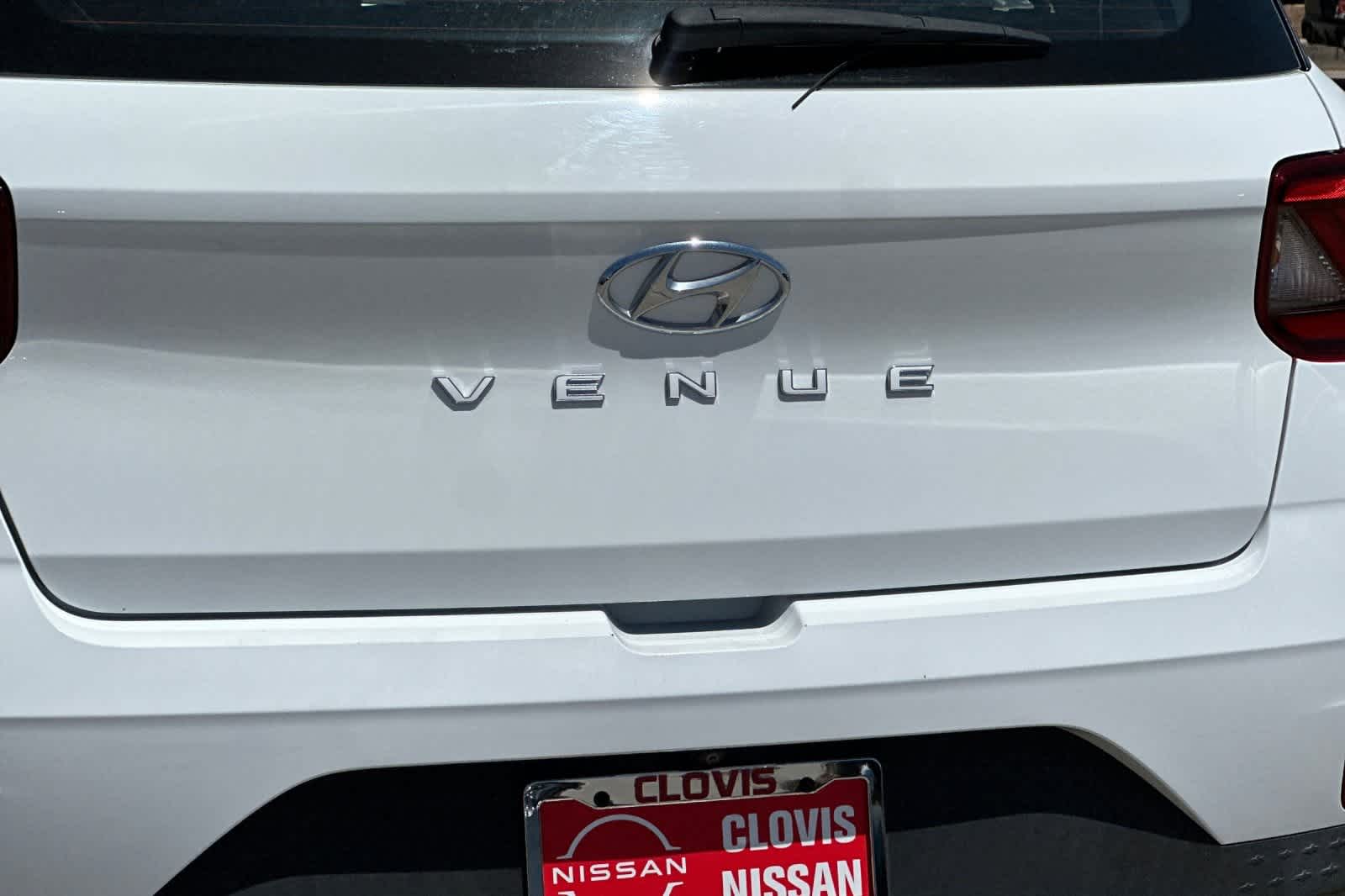 Thumbnail: 2021 Hyundai Venue - 13