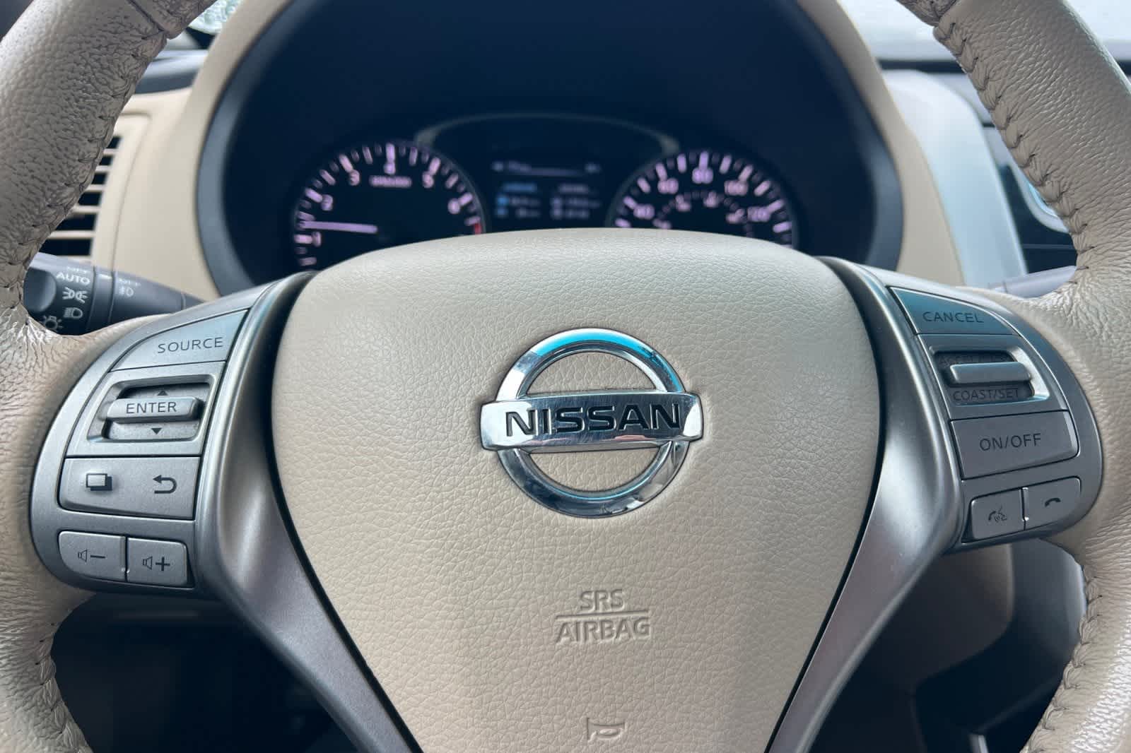 Thumbnail: 2013 Nissan Altima - 26