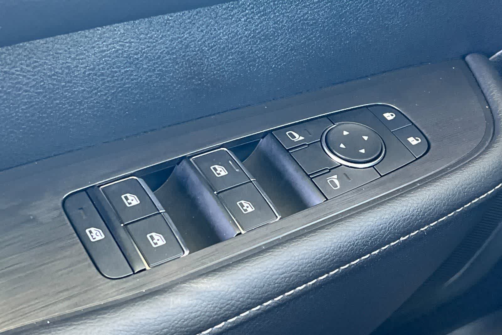Thumbnail: 2026 Nissan Armada - 14