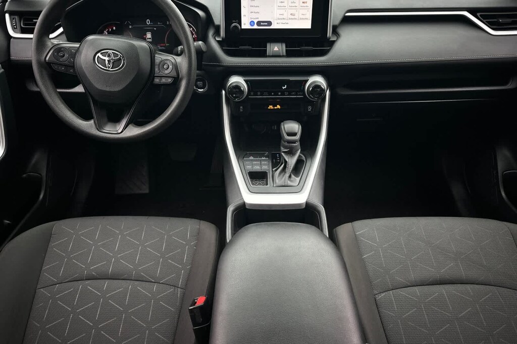 Used 2025 Toyota RAV4 XLE SUV