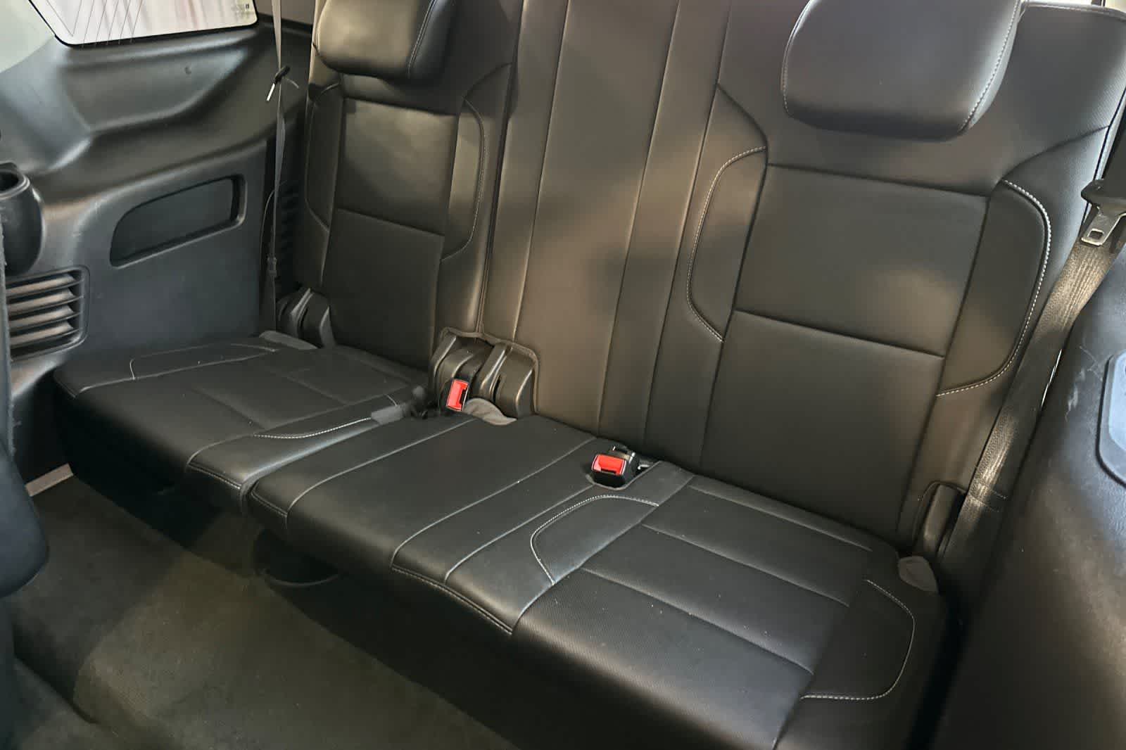 Thumbnail: 2018 Chevrolet Tahoe - 16