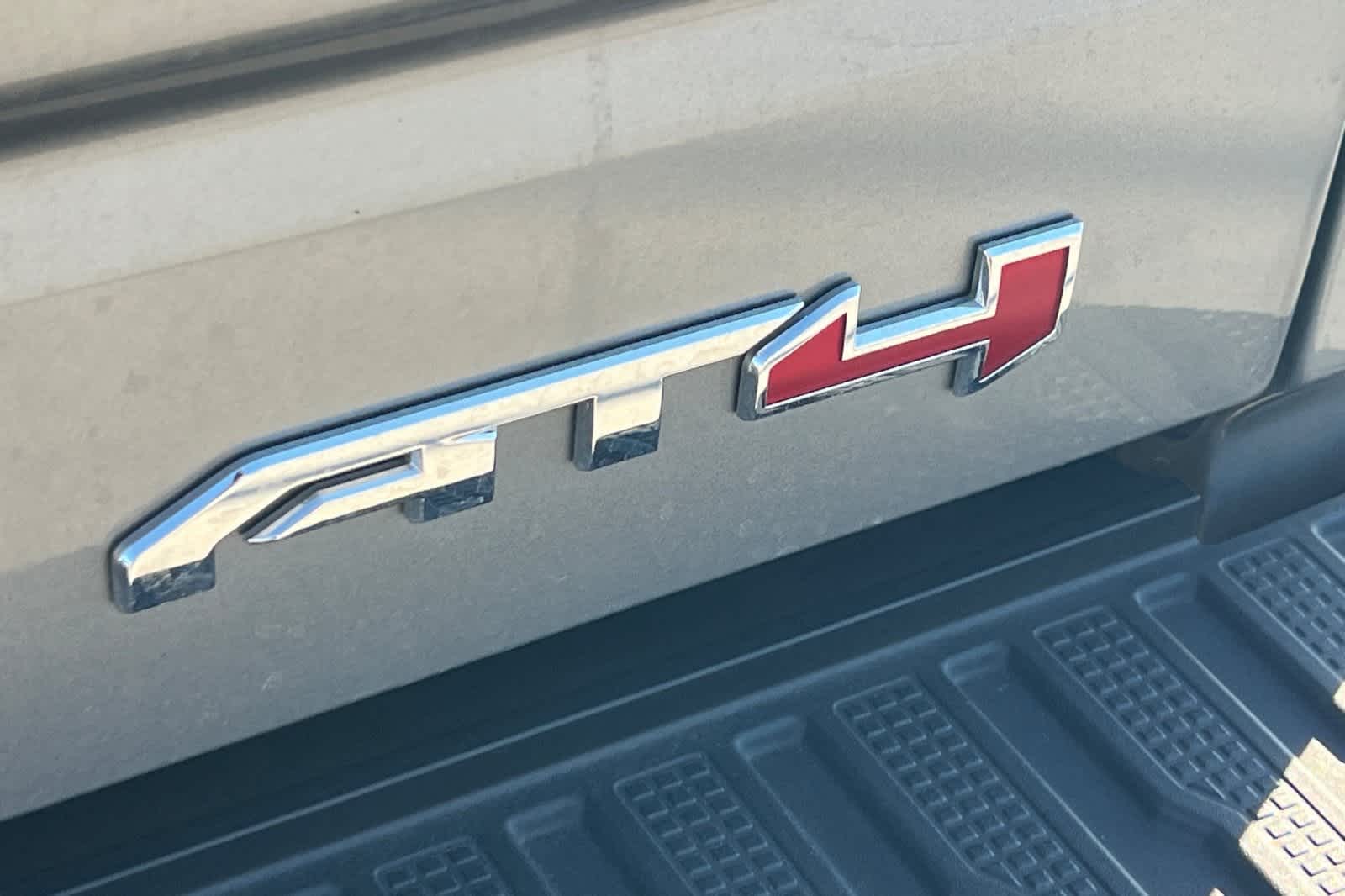 Thumbnail: 2024 GMC Sierra 1500 - 13