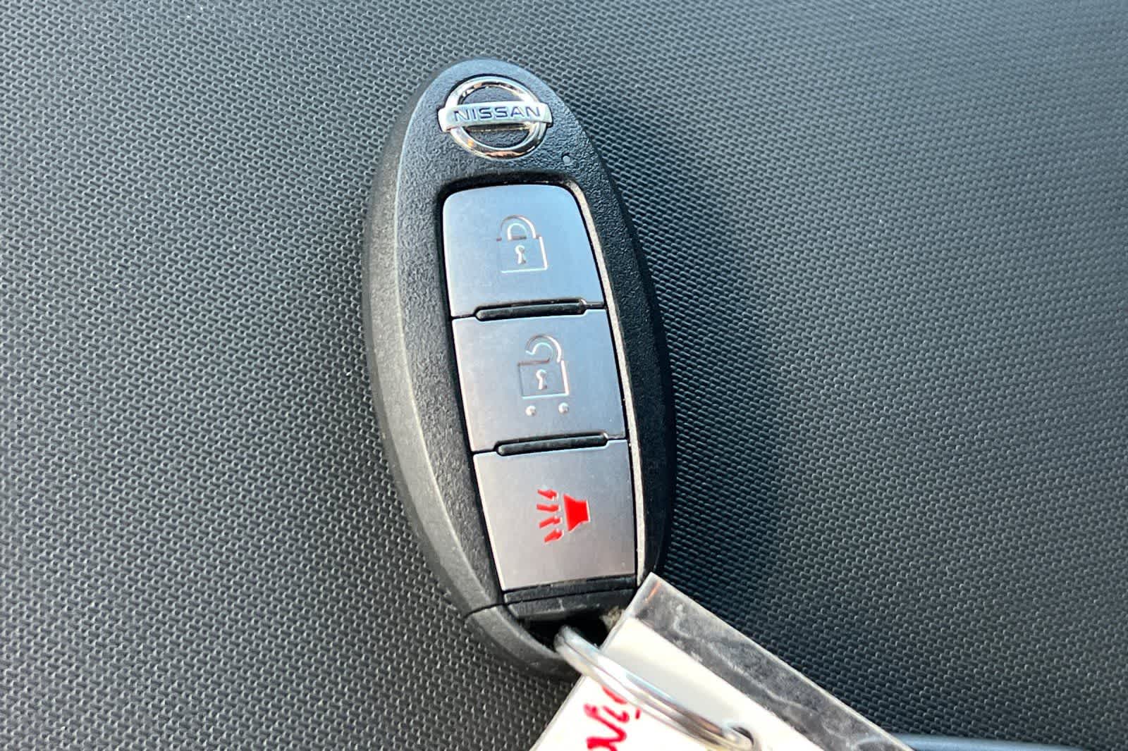 Thumbnail: 2021 Nissan Titan - 27