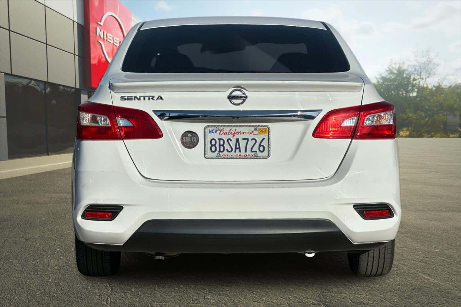 Thumbnail: 2017 Nissan Sentra - 8
