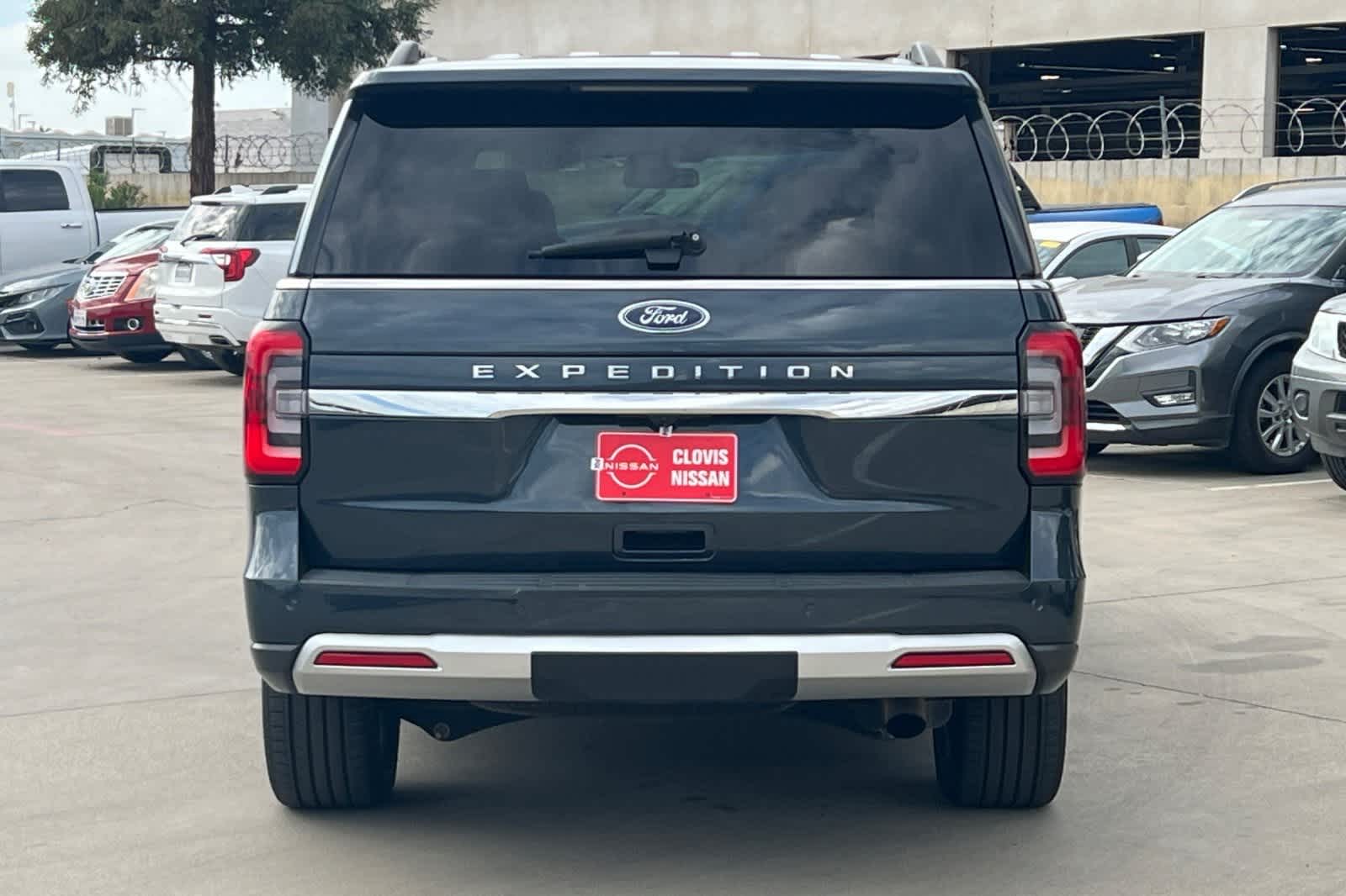 Thumbnail: 2023 Ford Expedition MAX - 8