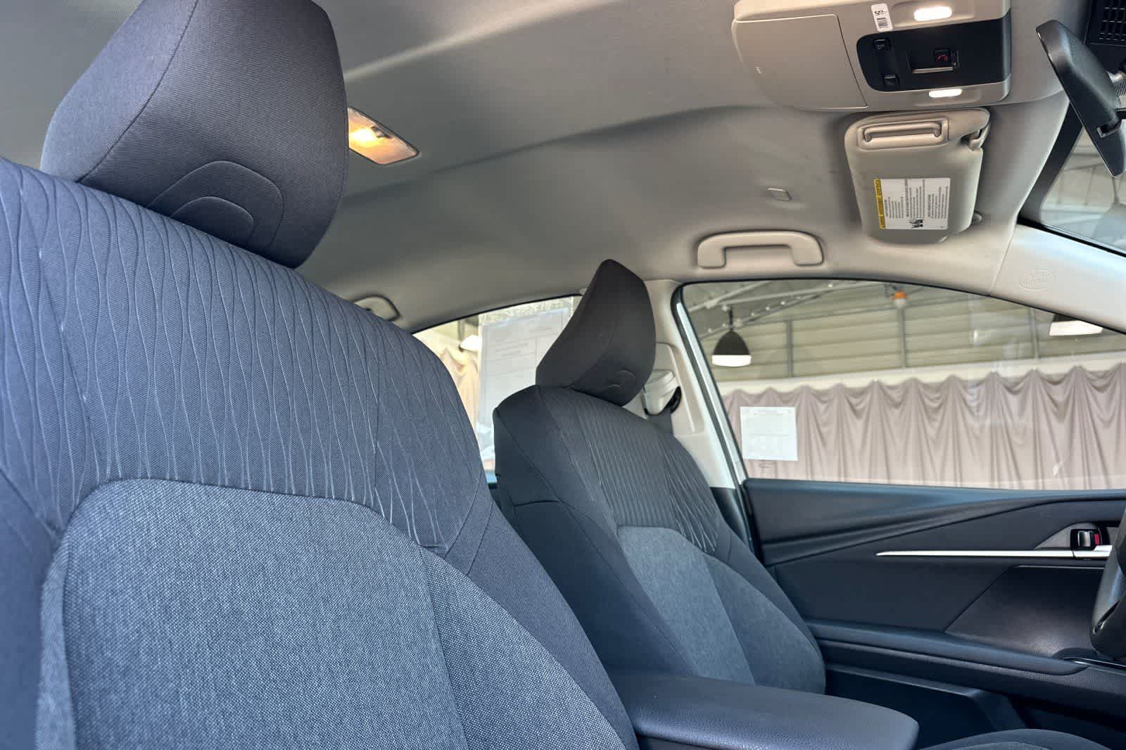 Thumbnail: 2025 Toyota Camry - 19