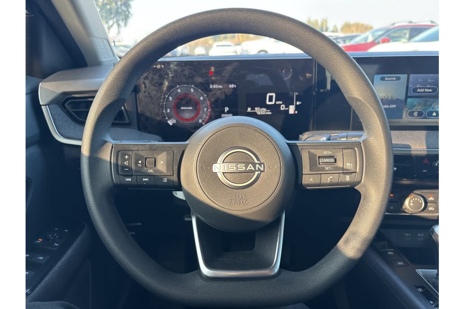 Thumbnail: 2025 Nissan Kicks - 4