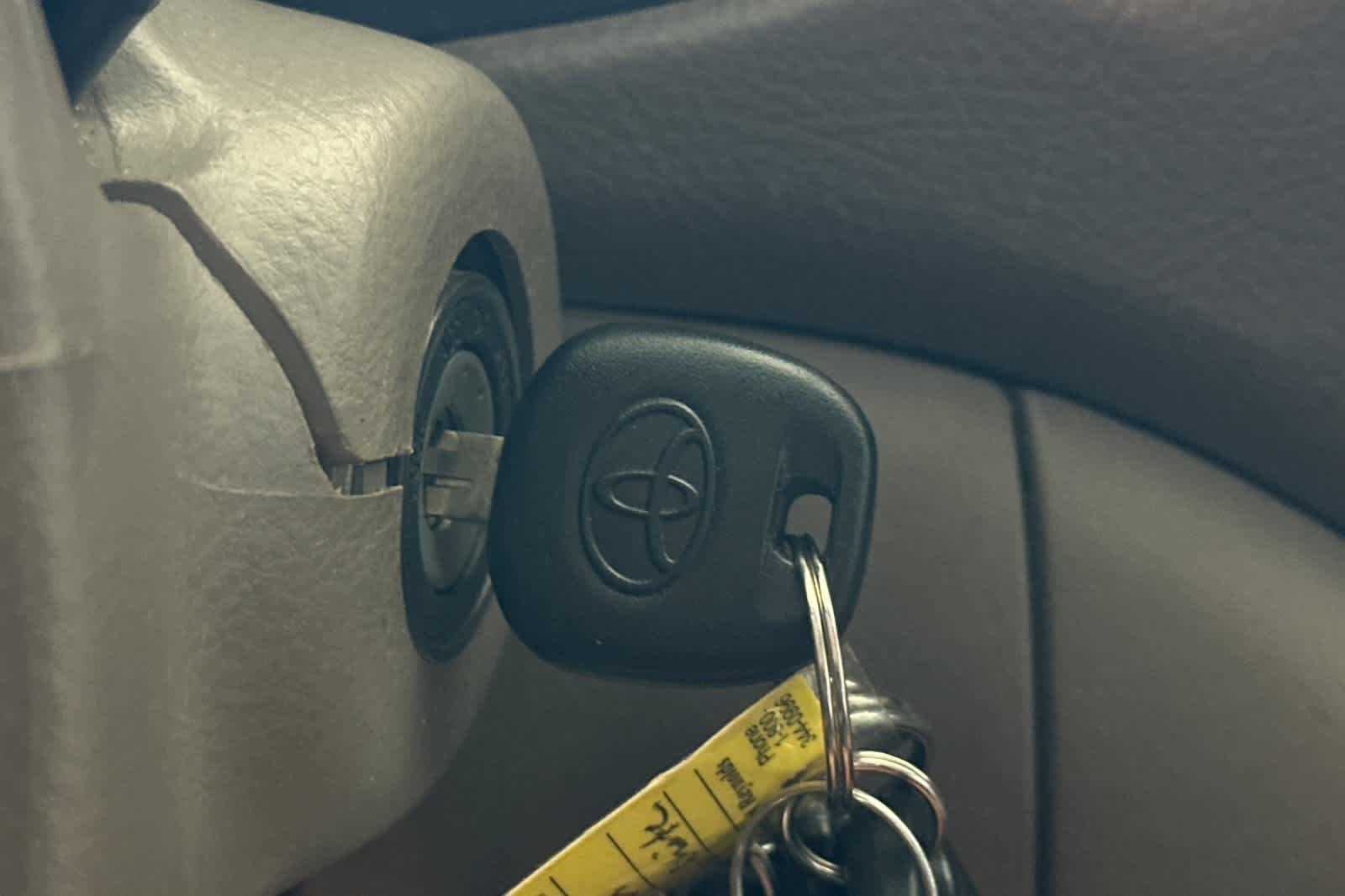 Thumbnail: 2007 Toyota Sienna - 28