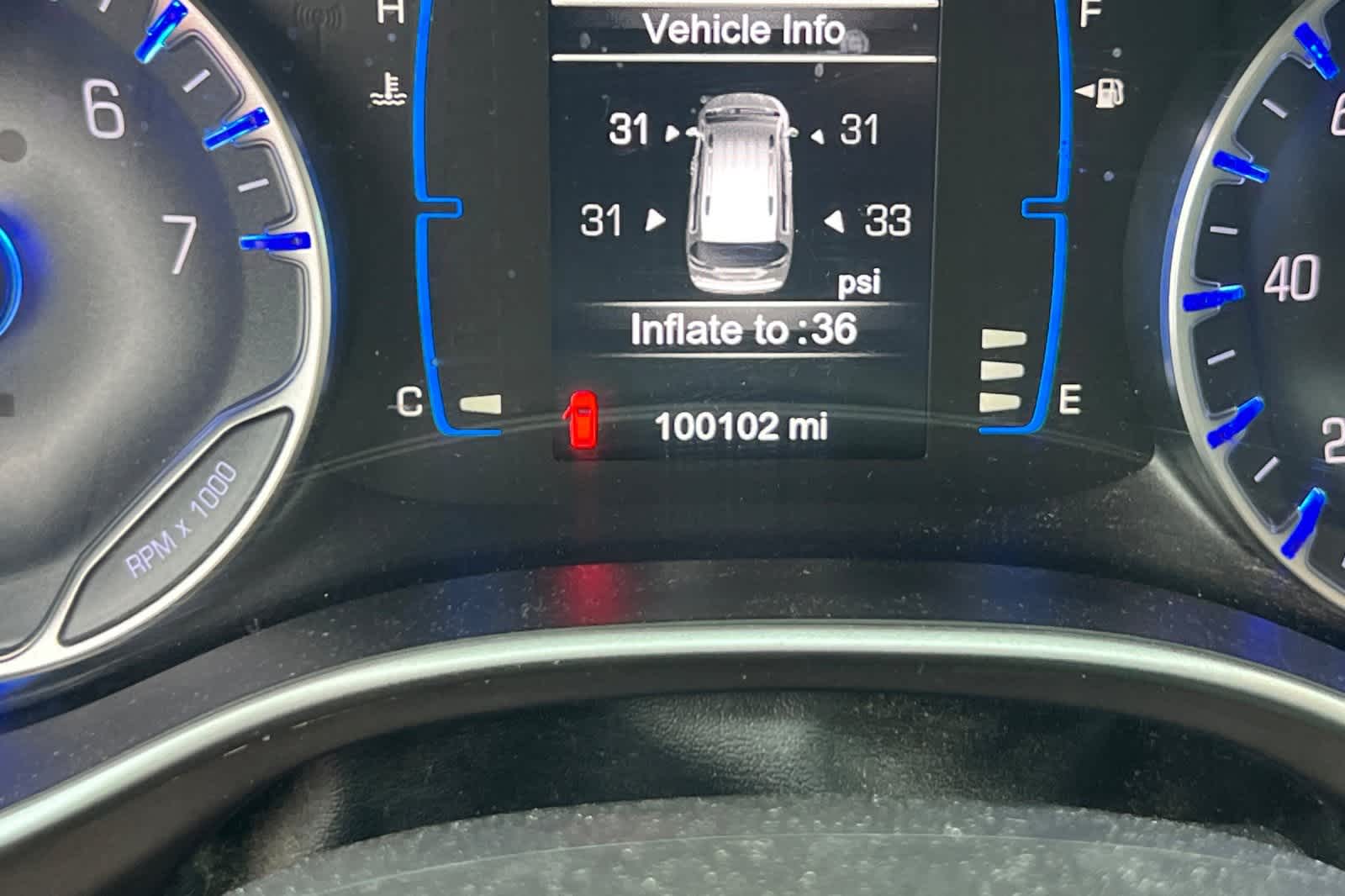 Thumbnail: 2017 Chrysler Pacifica - 30