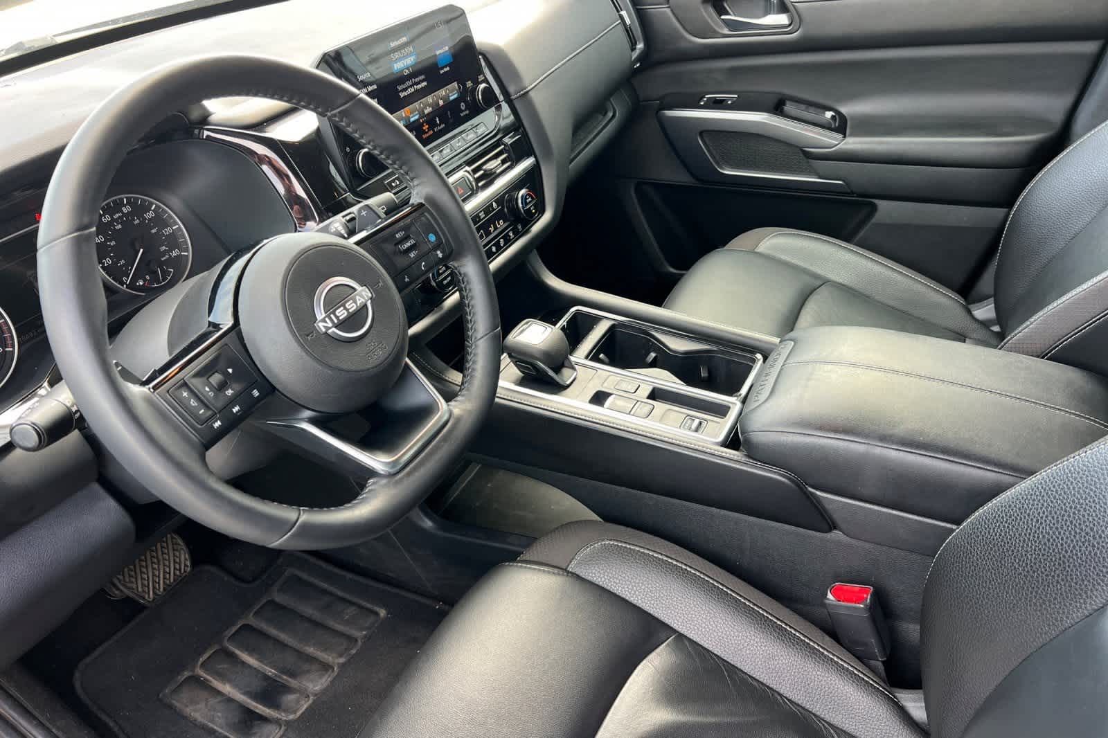 Thumbnail: 2023 Nissan Pathfinder - 12