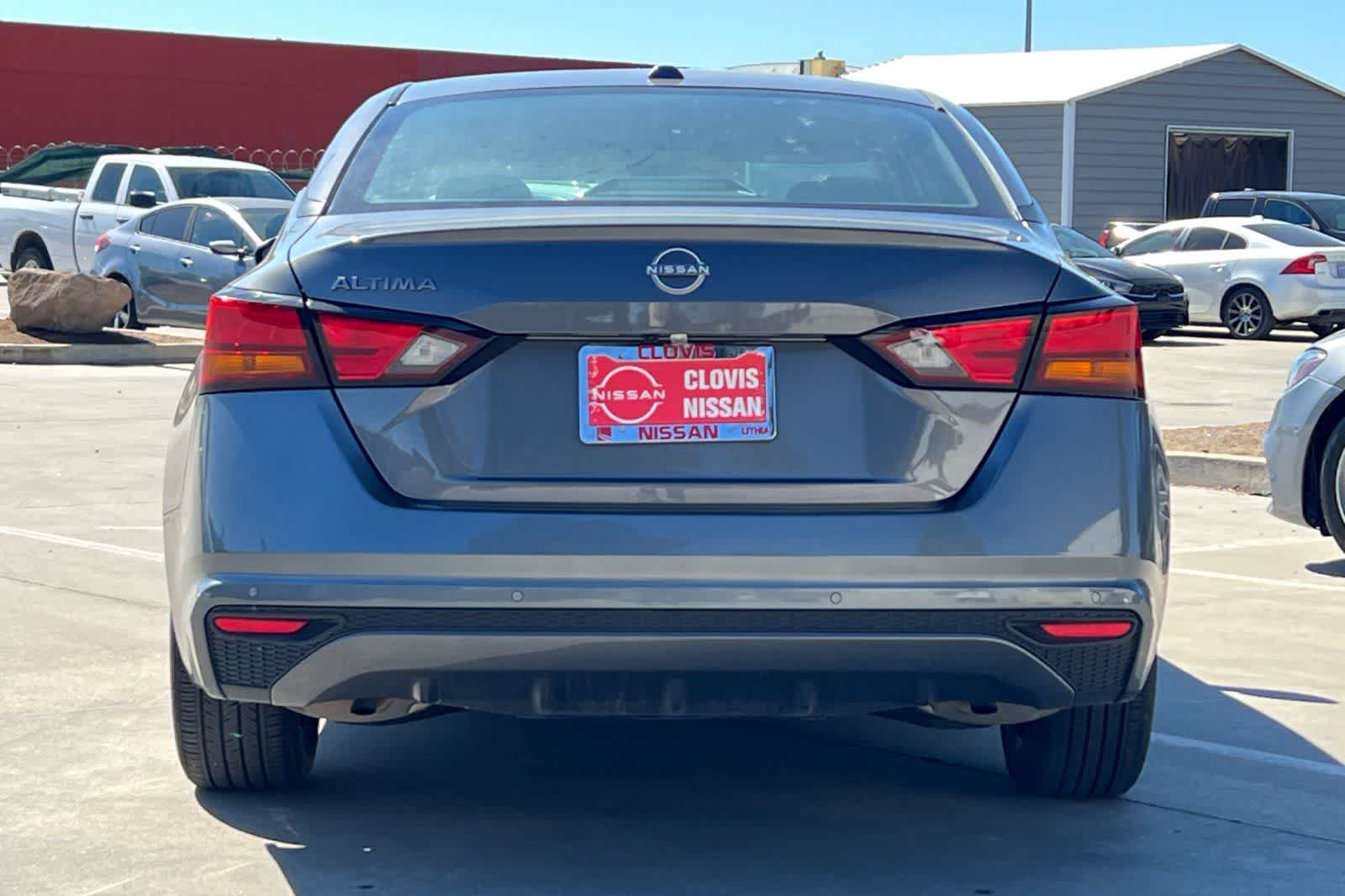 Thumbnail: 2025 Nissan Altima - 8