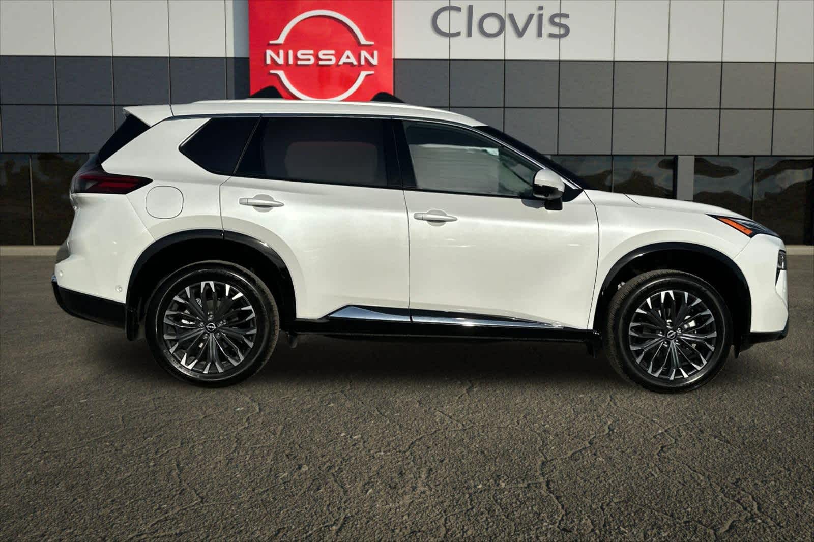 Thumbnail: 2026 Nissan Rogue - 9