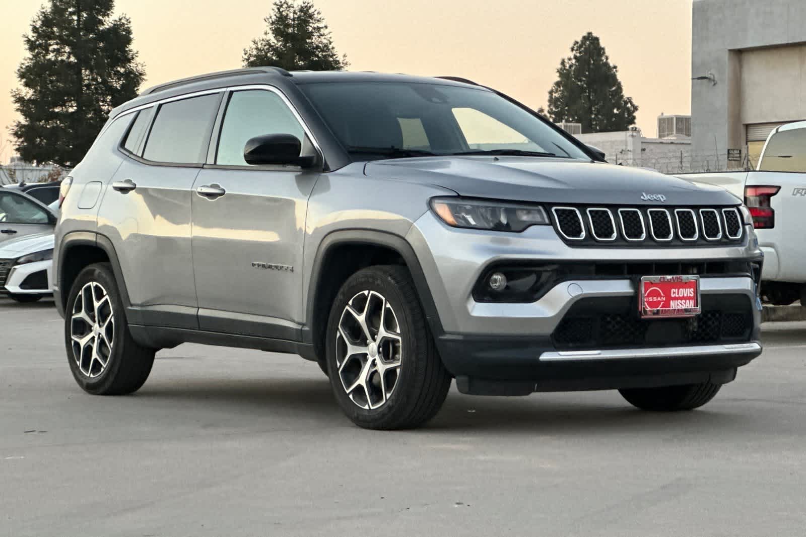 Thumbnail: 2024 Jeep Compass - 10