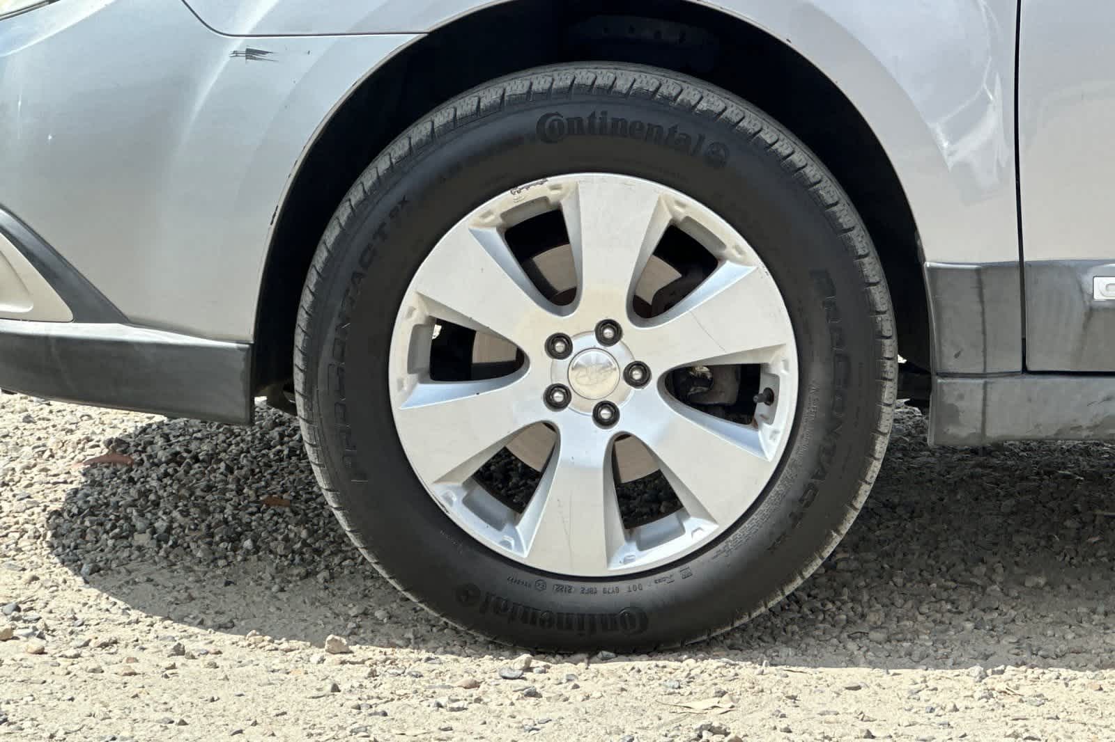 Thumbnail: 2010 Subaru Outback - 12