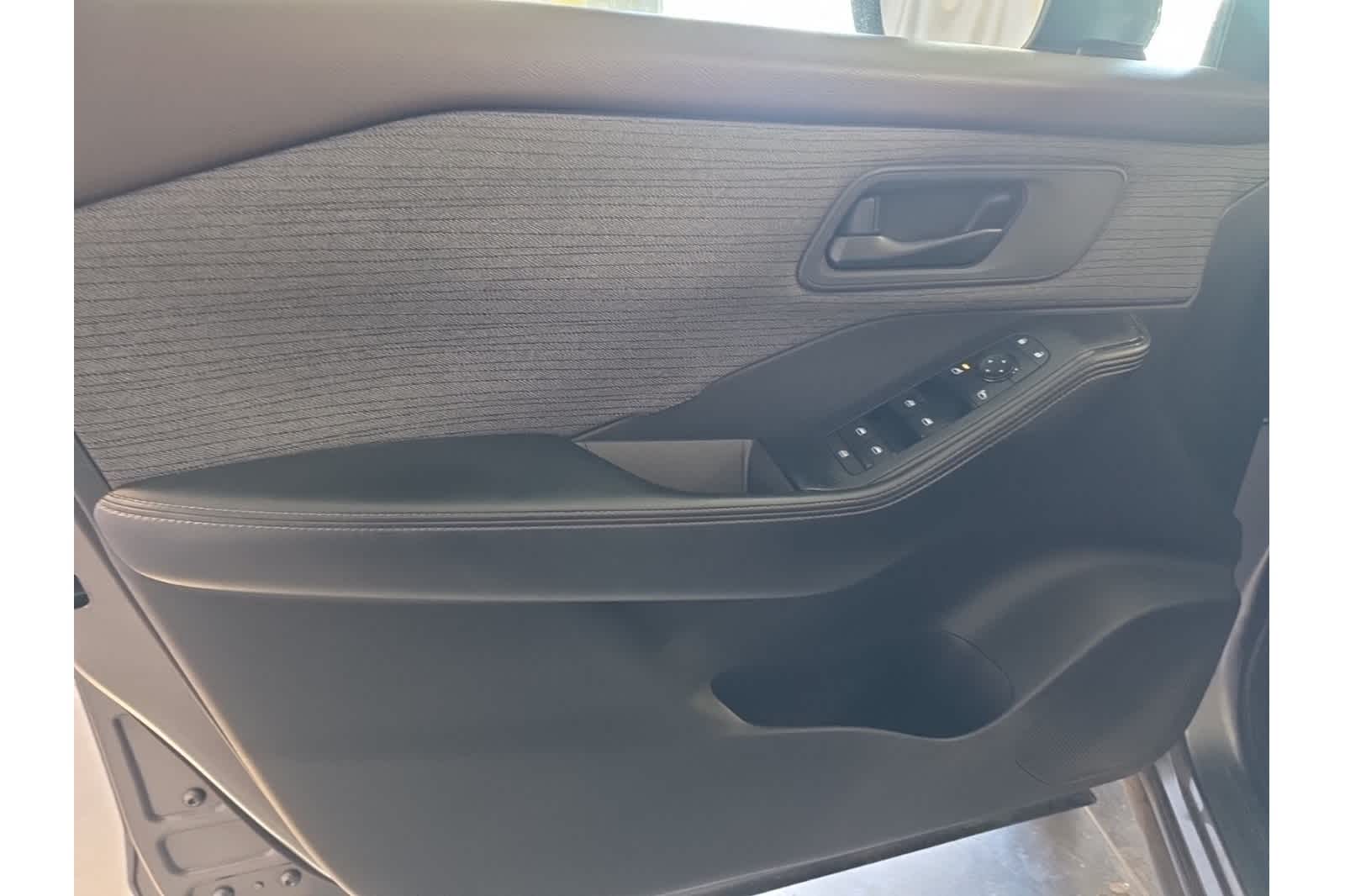 Thumbnail: 2021 Nissan Rogue - 19