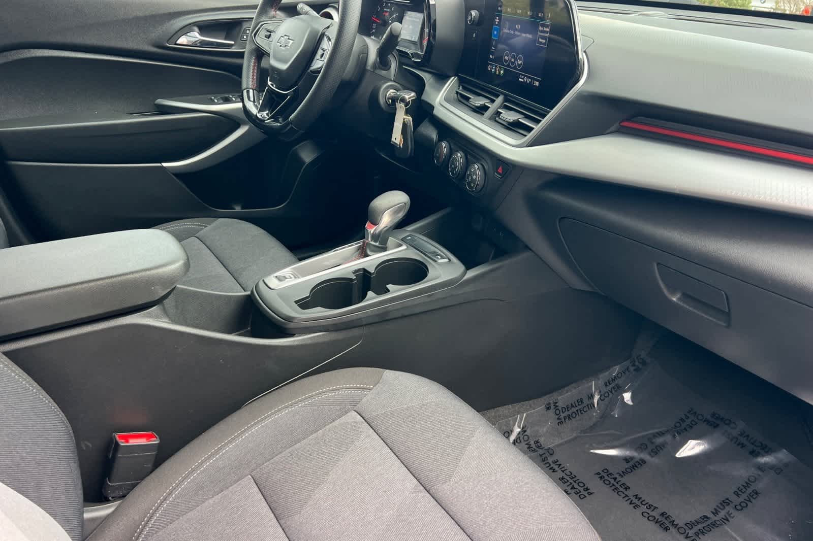 Thumbnail: 2024 Chevrolet Trax - 18