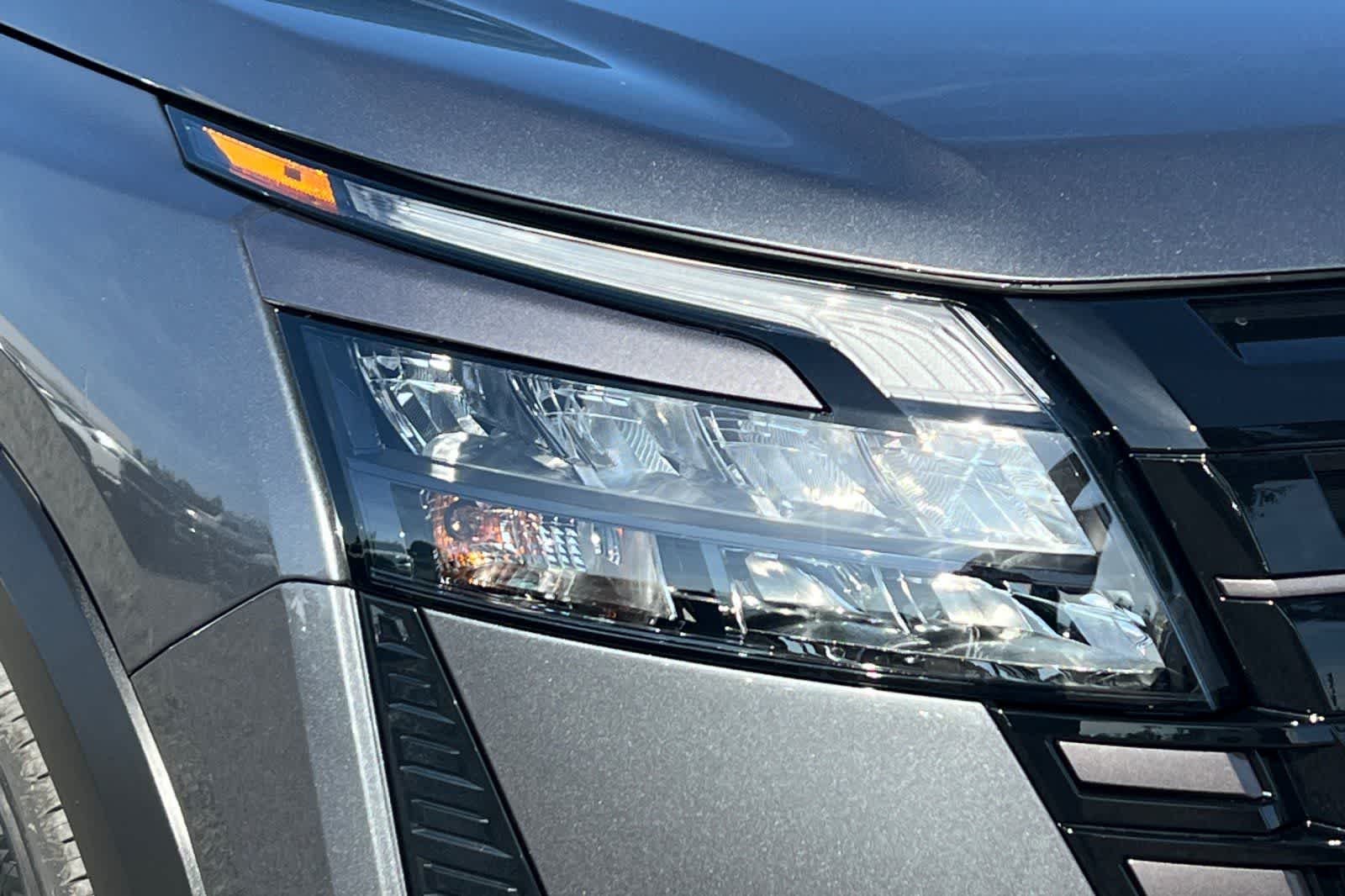 Thumbnail: 2026 Nissan Pathfinder - 33