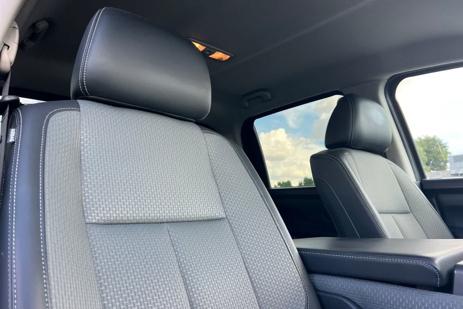 Thumbnail: 2021 Nissan Titan - 18