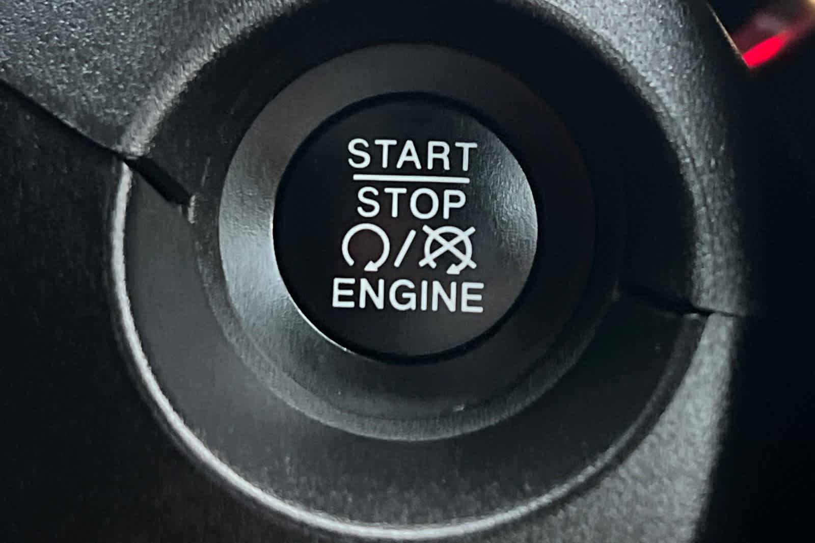 Thumbnail: 2018 Jeep Compass - 28