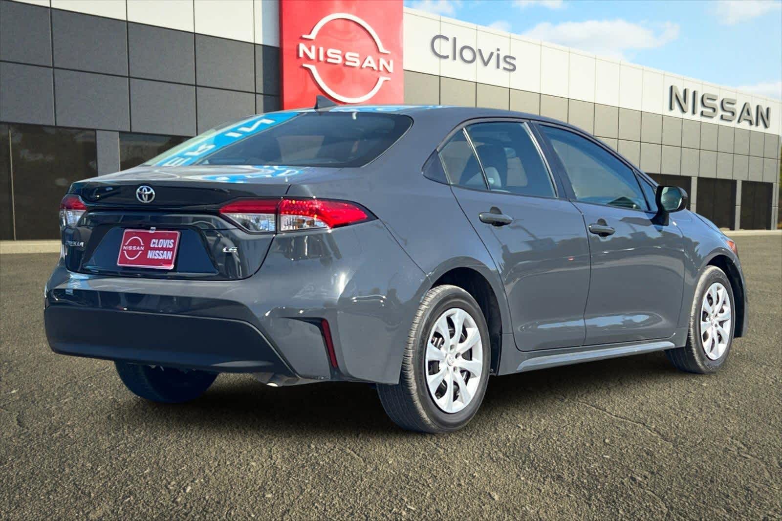 Thumbnail: 2024 Toyota Corolla - 3