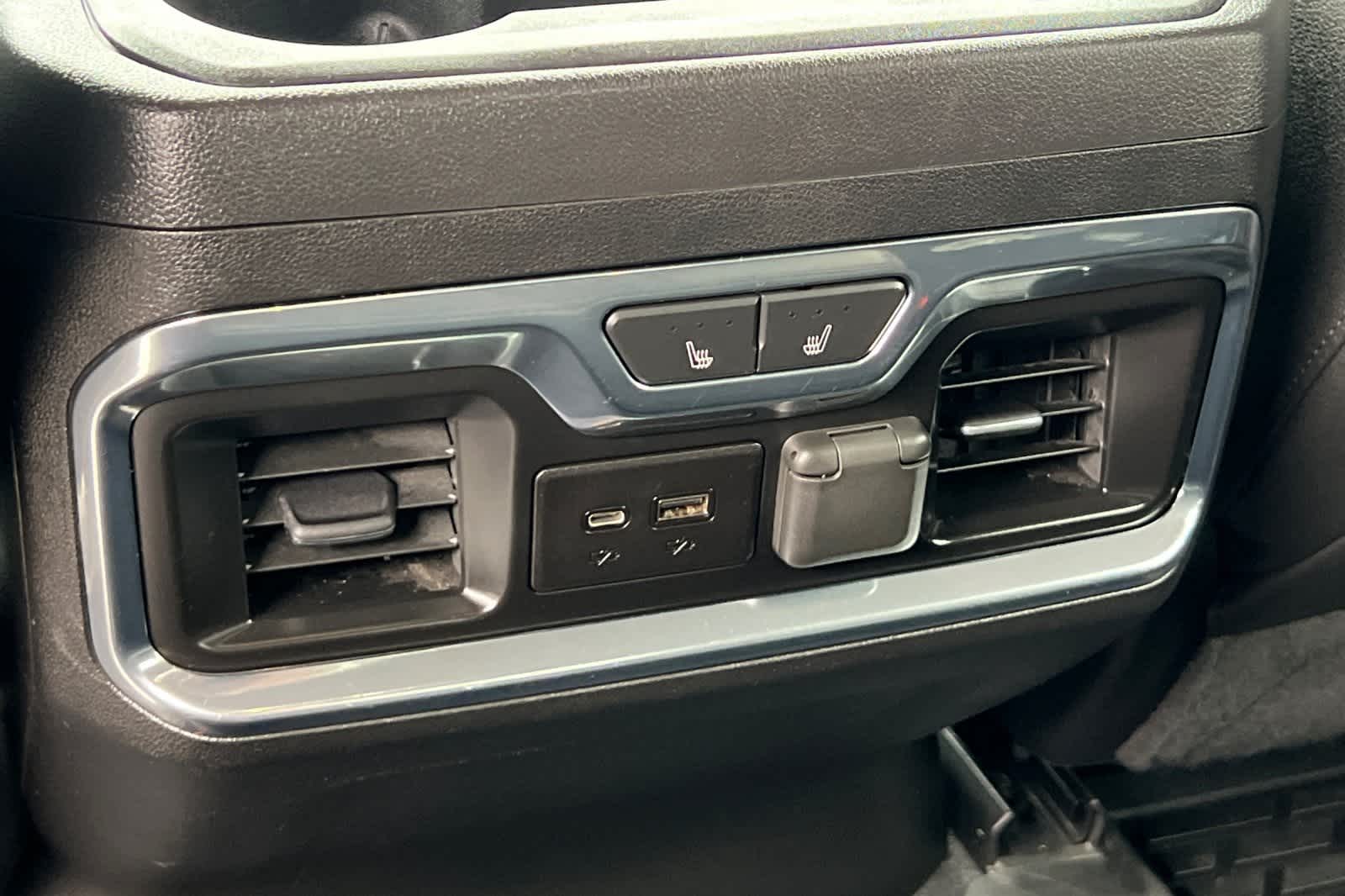 Thumbnail: 2022 Chevrolet Silverado 2500 - 15