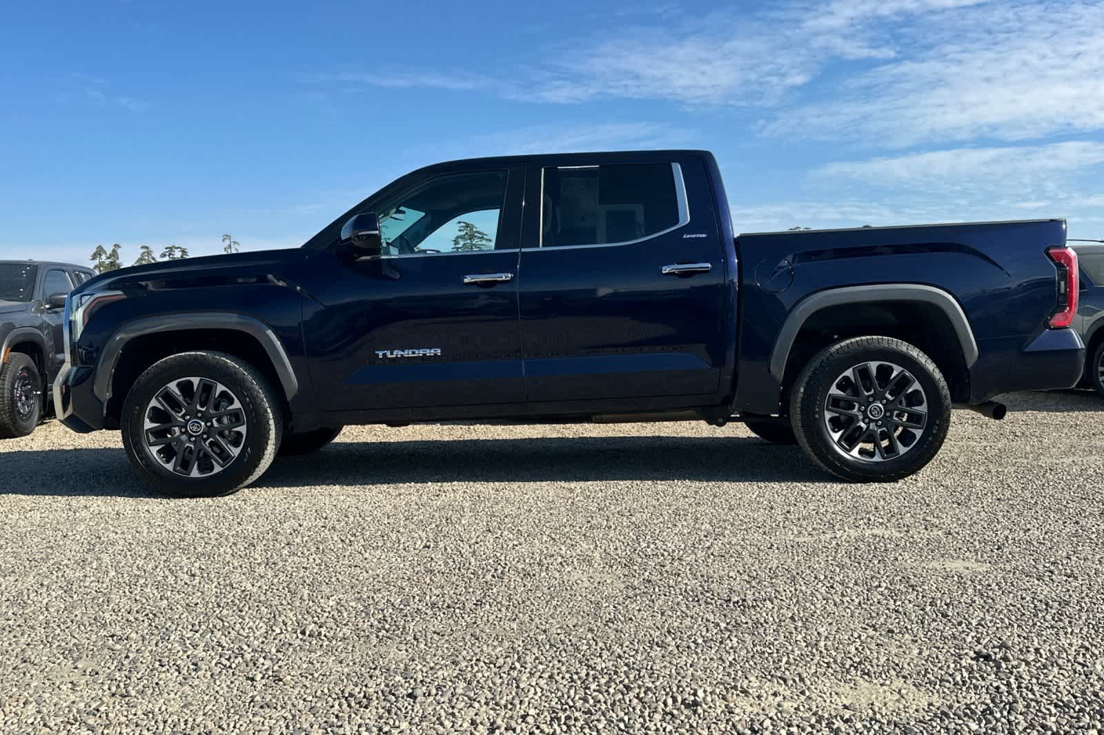 Thumbnail: 2023 Toyota Tundra - 6