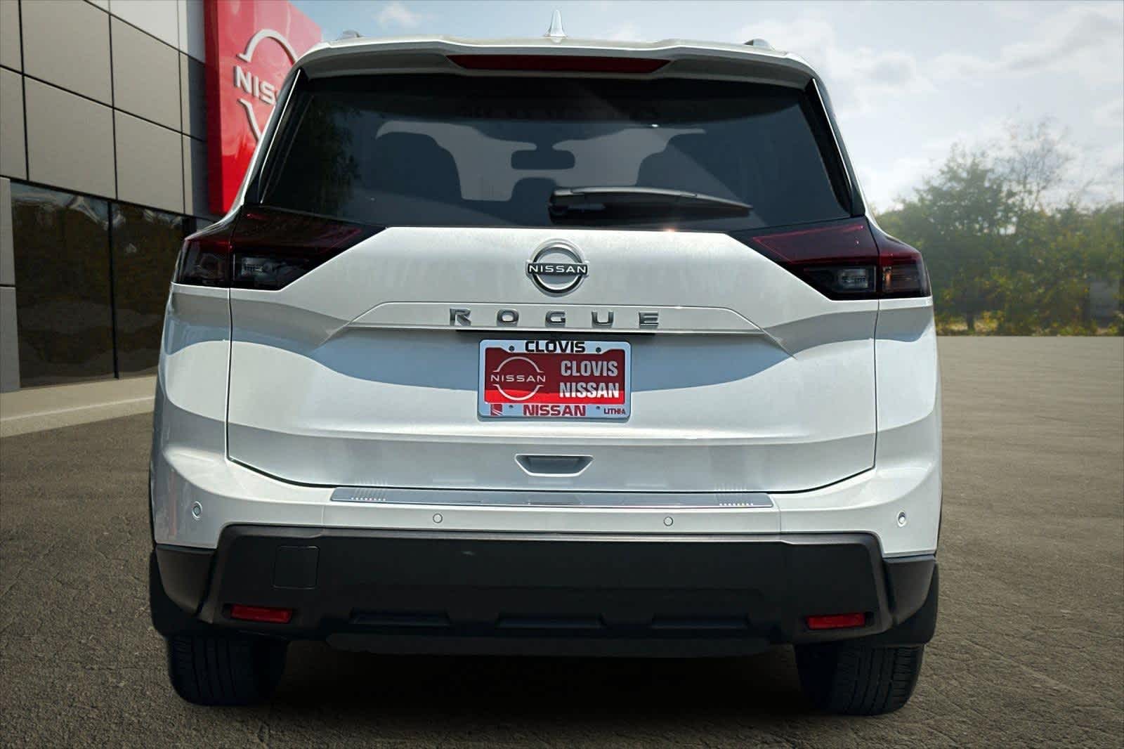 Thumbnail: 2025 Nissan Rogue - 8