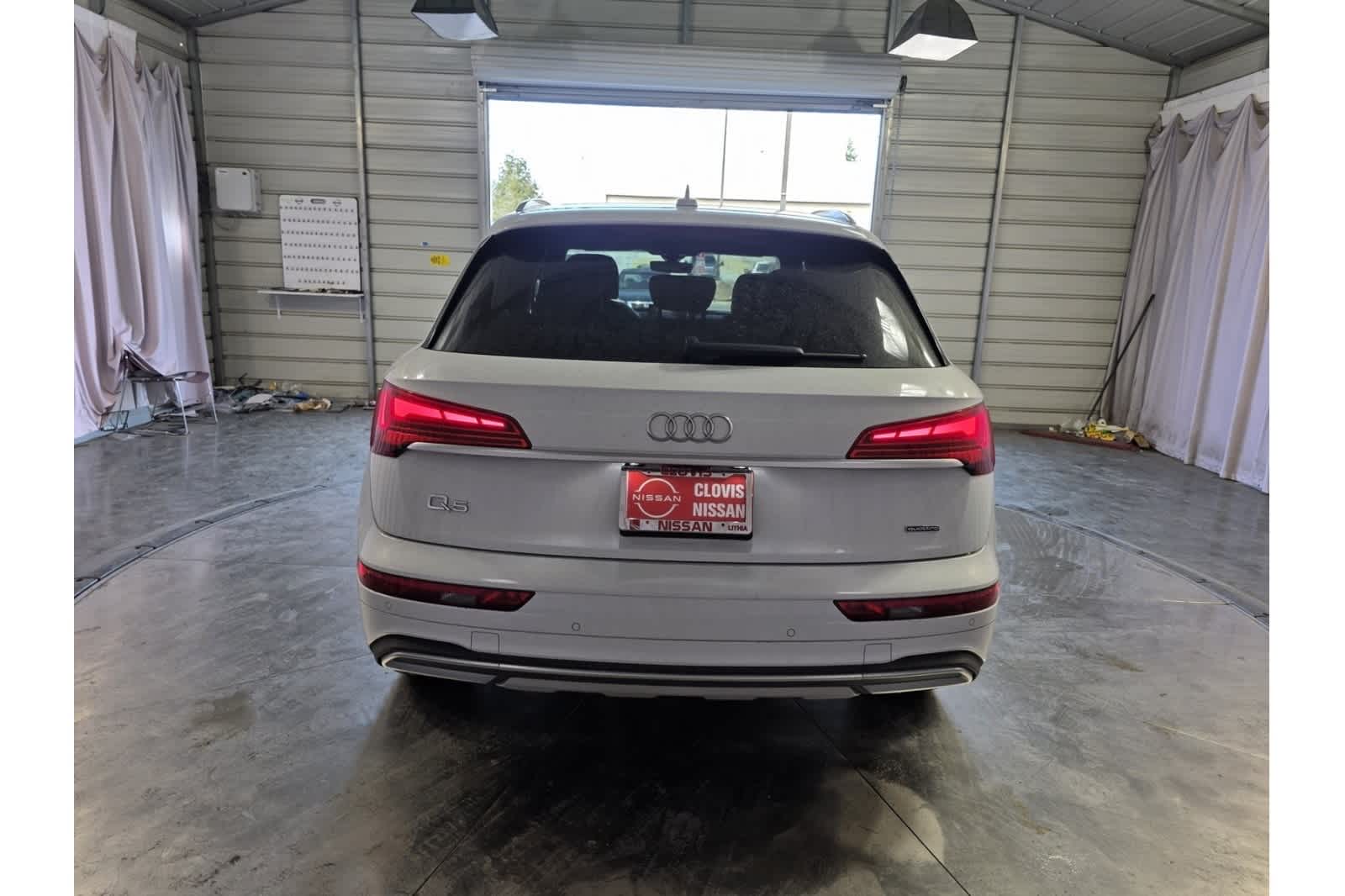 Thumbnail: 2021 Audi Q5 - 6