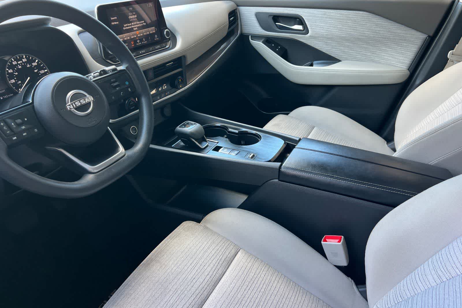 Thumbnail: 2023 Nissan Rogue - 12