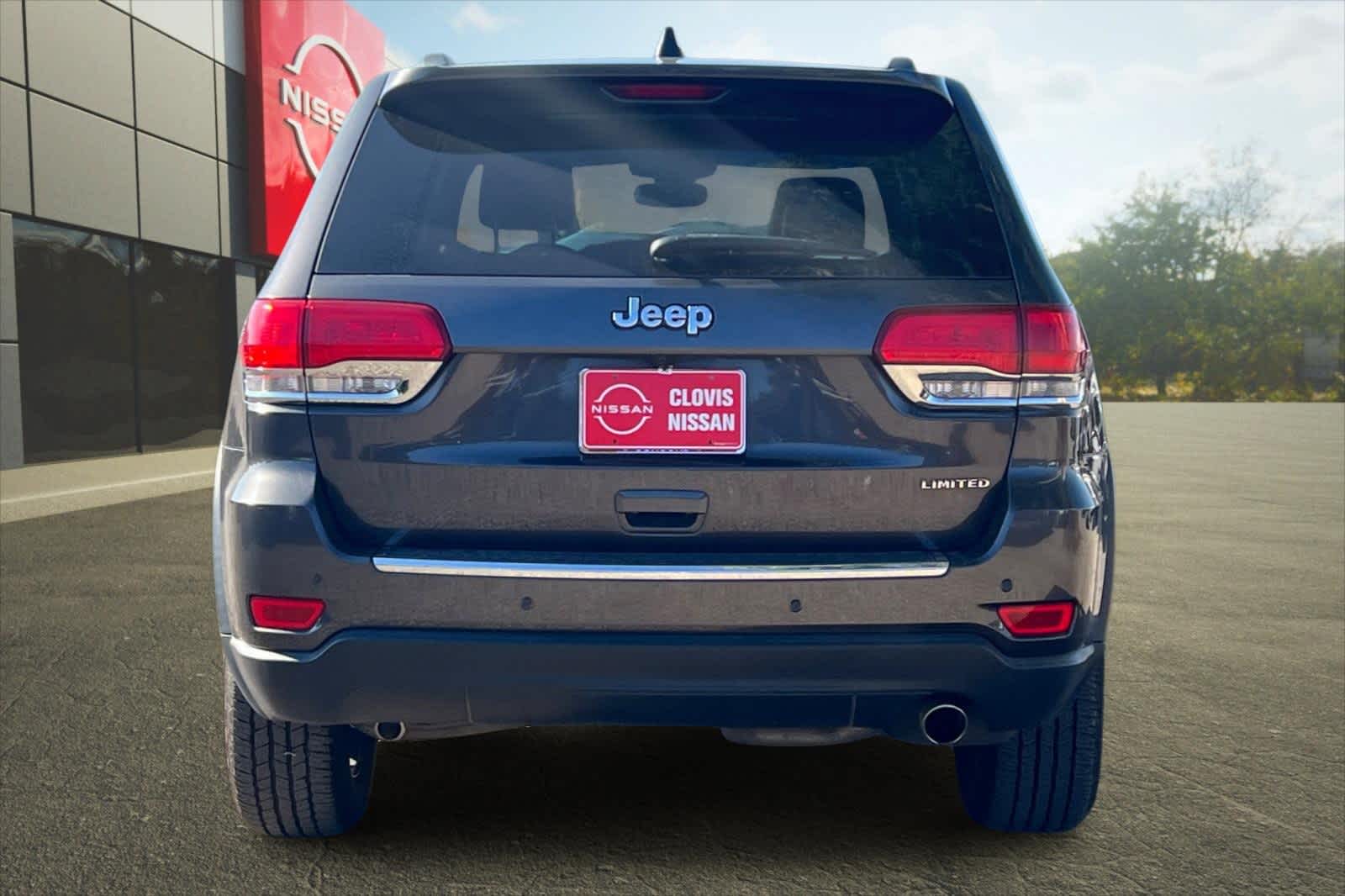 Thumbnail: 2019 Jeep Grand Cherokee - 8