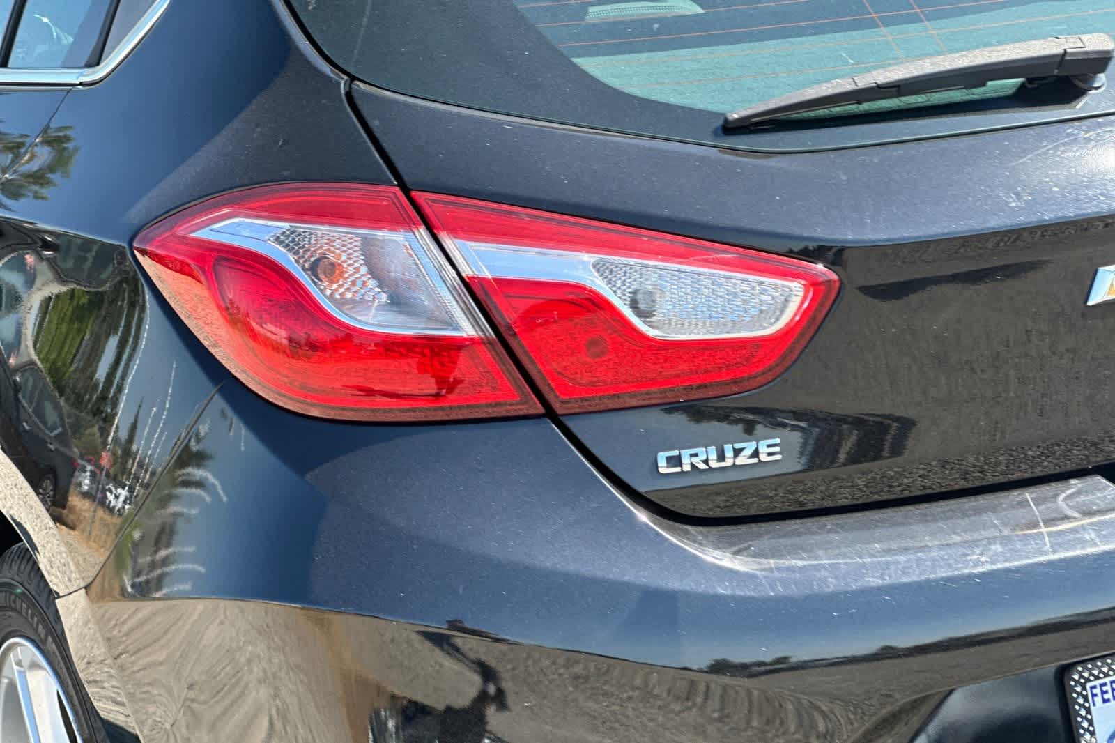 Thumbnail: 2017 Chevrolet Cruze - 13