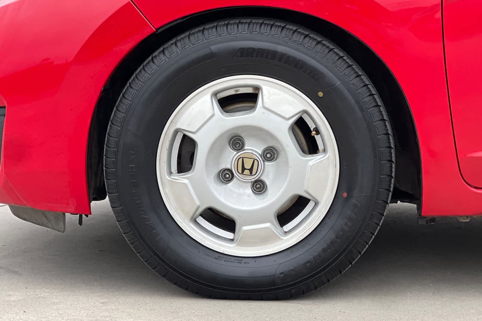 Thumbnail: 2015 Honda Fit - 34