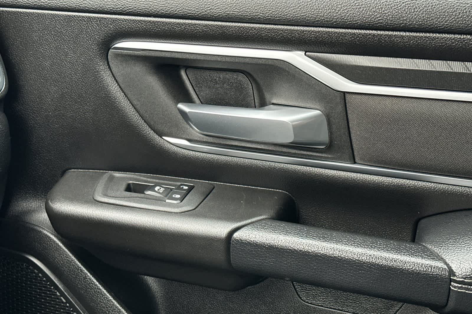 Thumbnail: 2025 RAM 1500 - 20