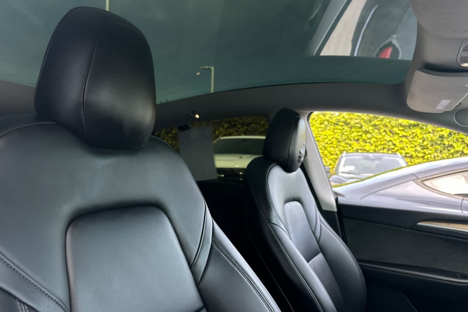 Thumbnail: 2023 Tesla Model Y - 18