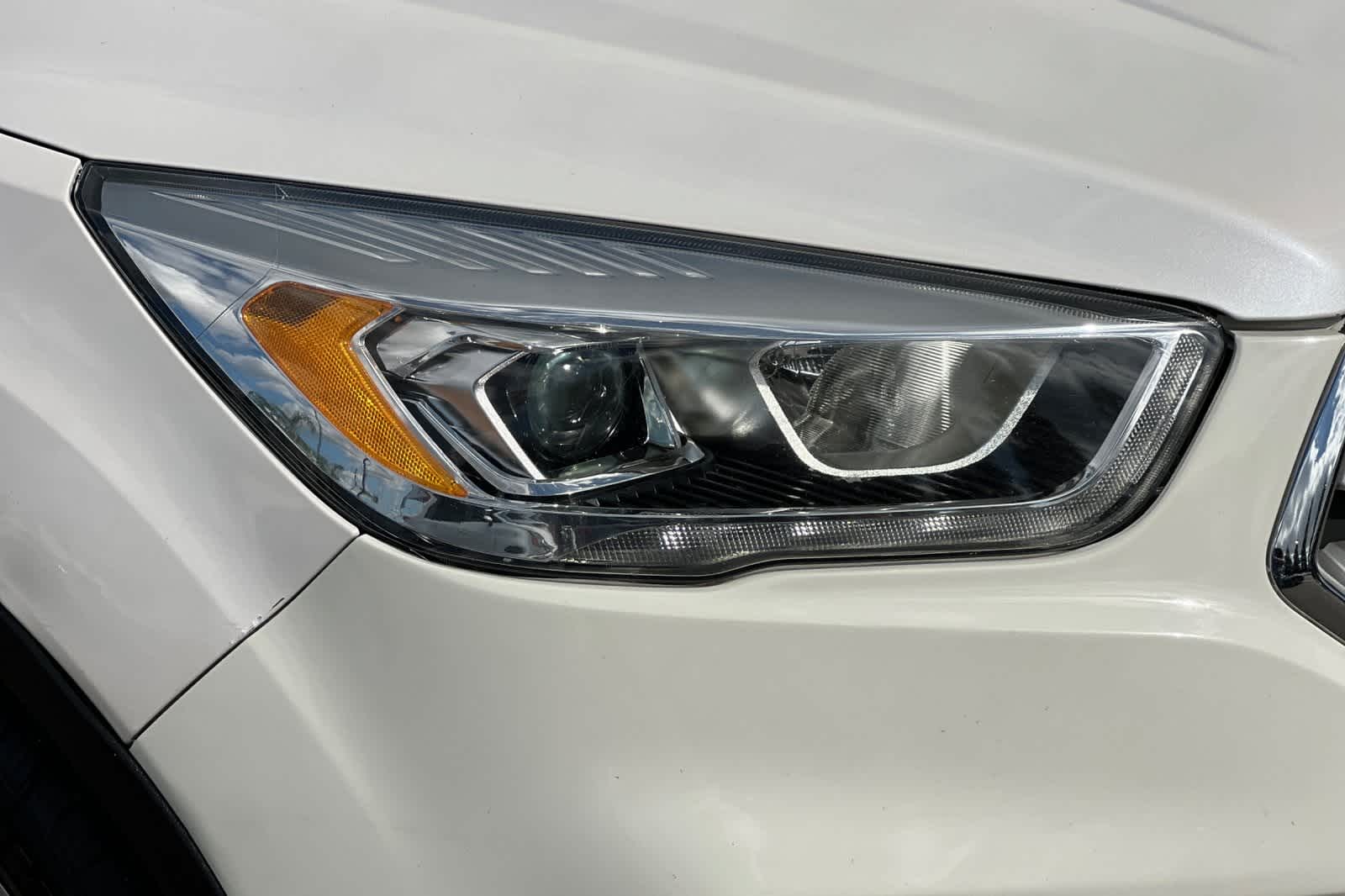 Thumbnail: 2019 Ford Escape - 34