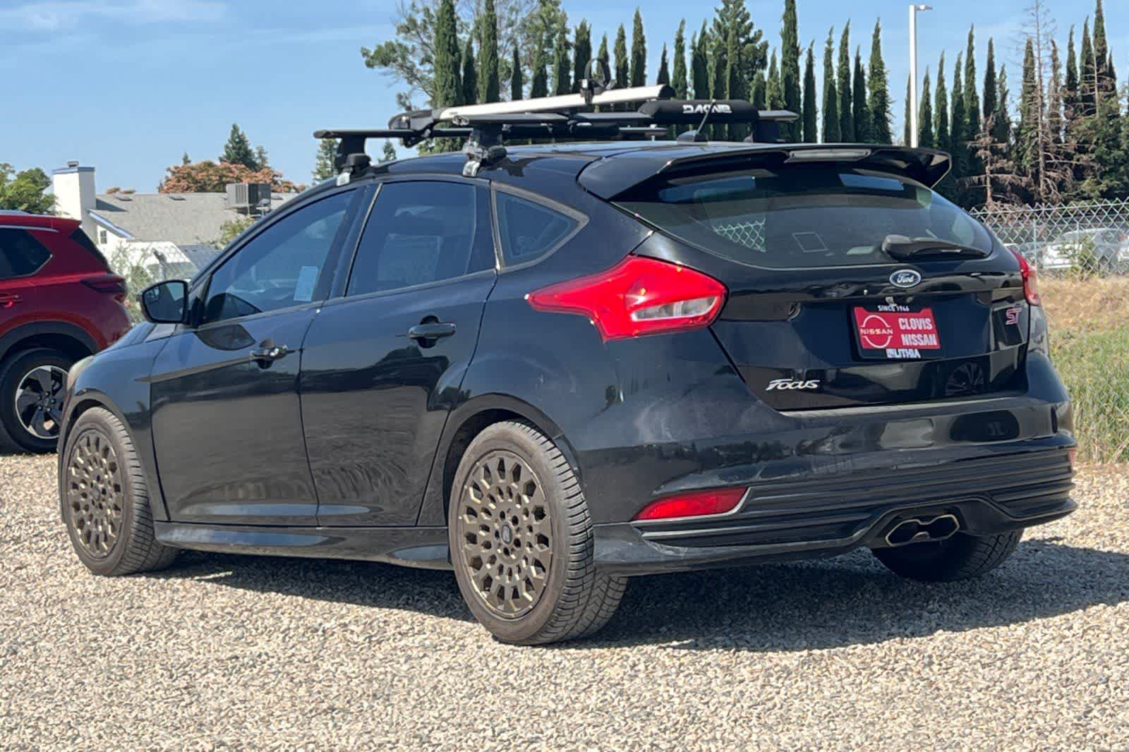 Thumbnail: 2016 Ford Focus - 7