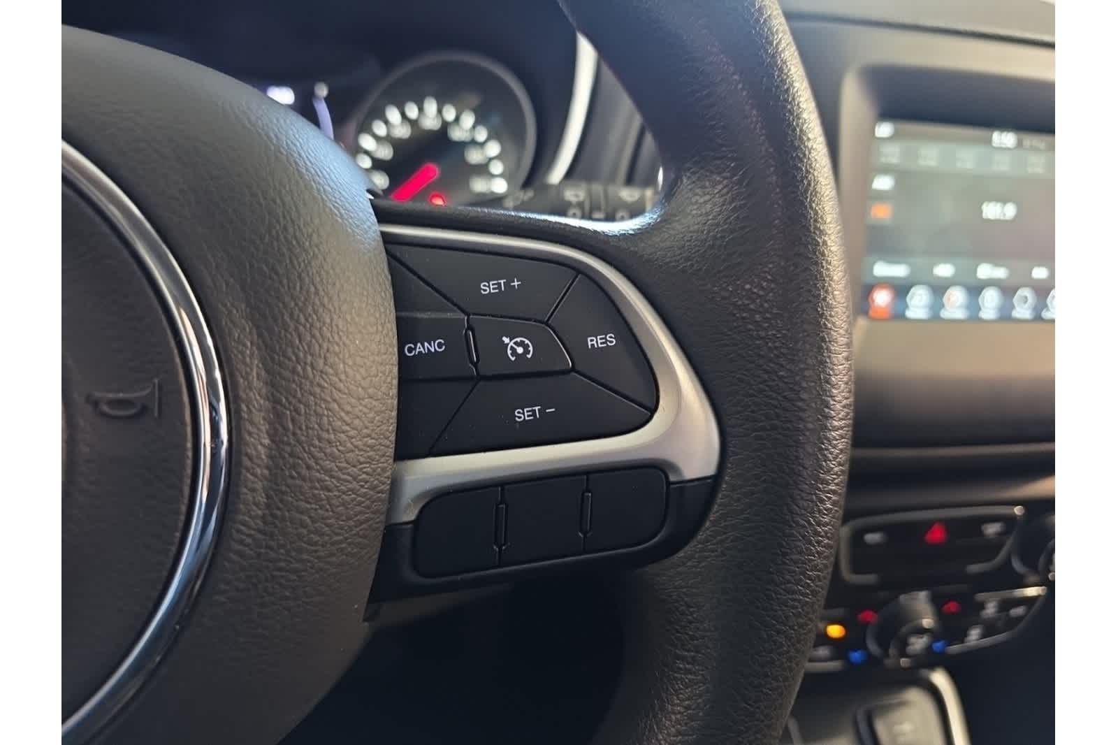 Thumbnail: 2021 Jeep Compass - 29