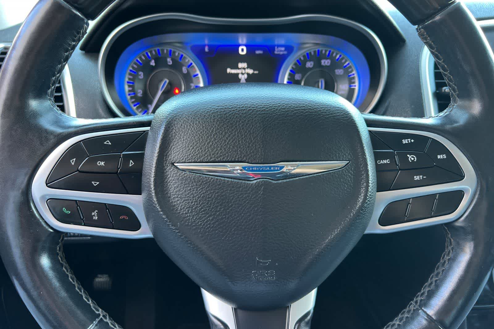 Thumbnail: 2019 Chrysler 300 - 28