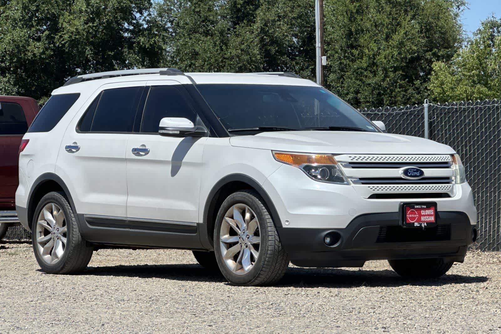Thumbnail: 2014 Ford Explorer - 10