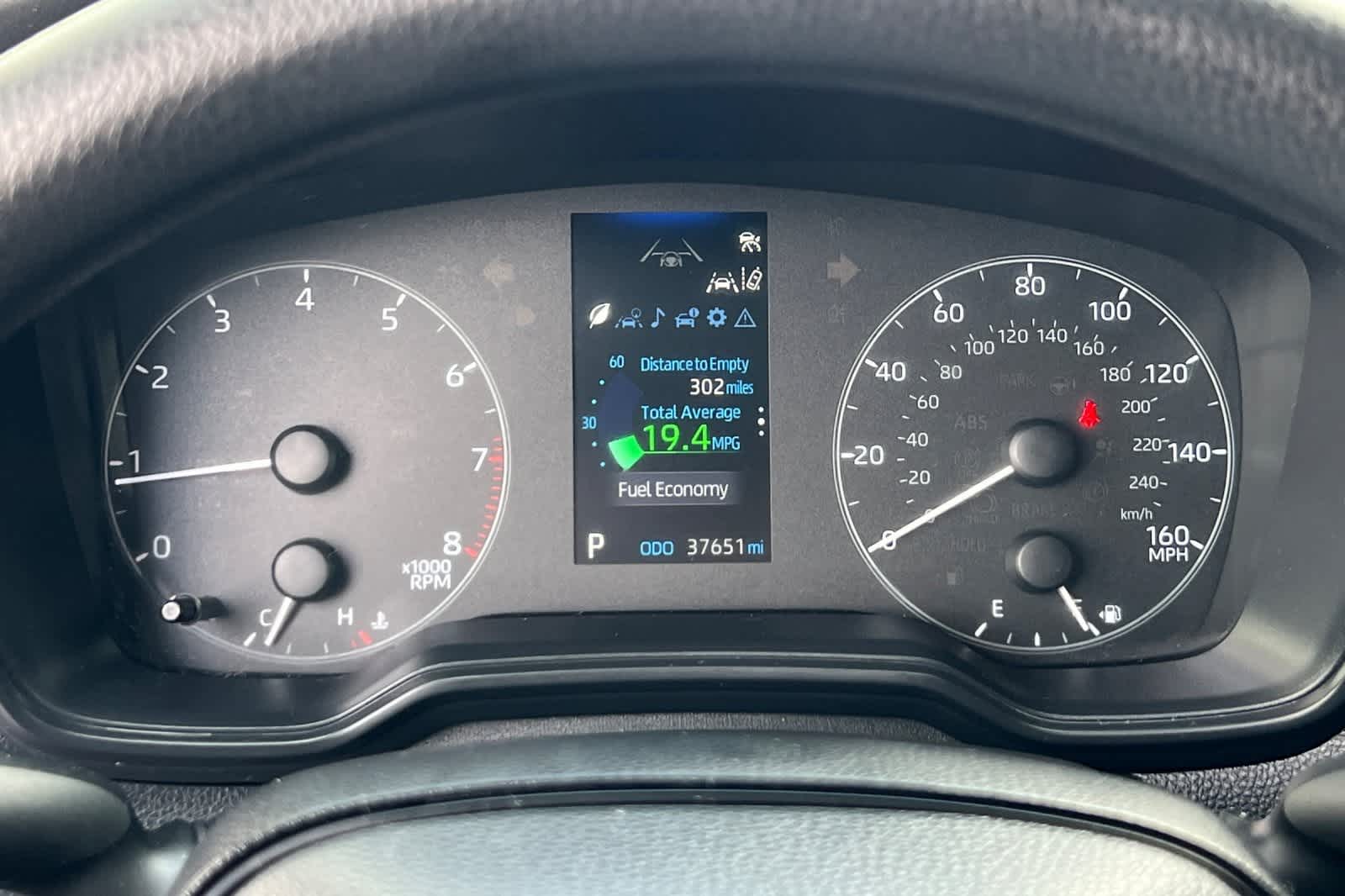 Thumbnail: 2023 Toyota Corolla - 29