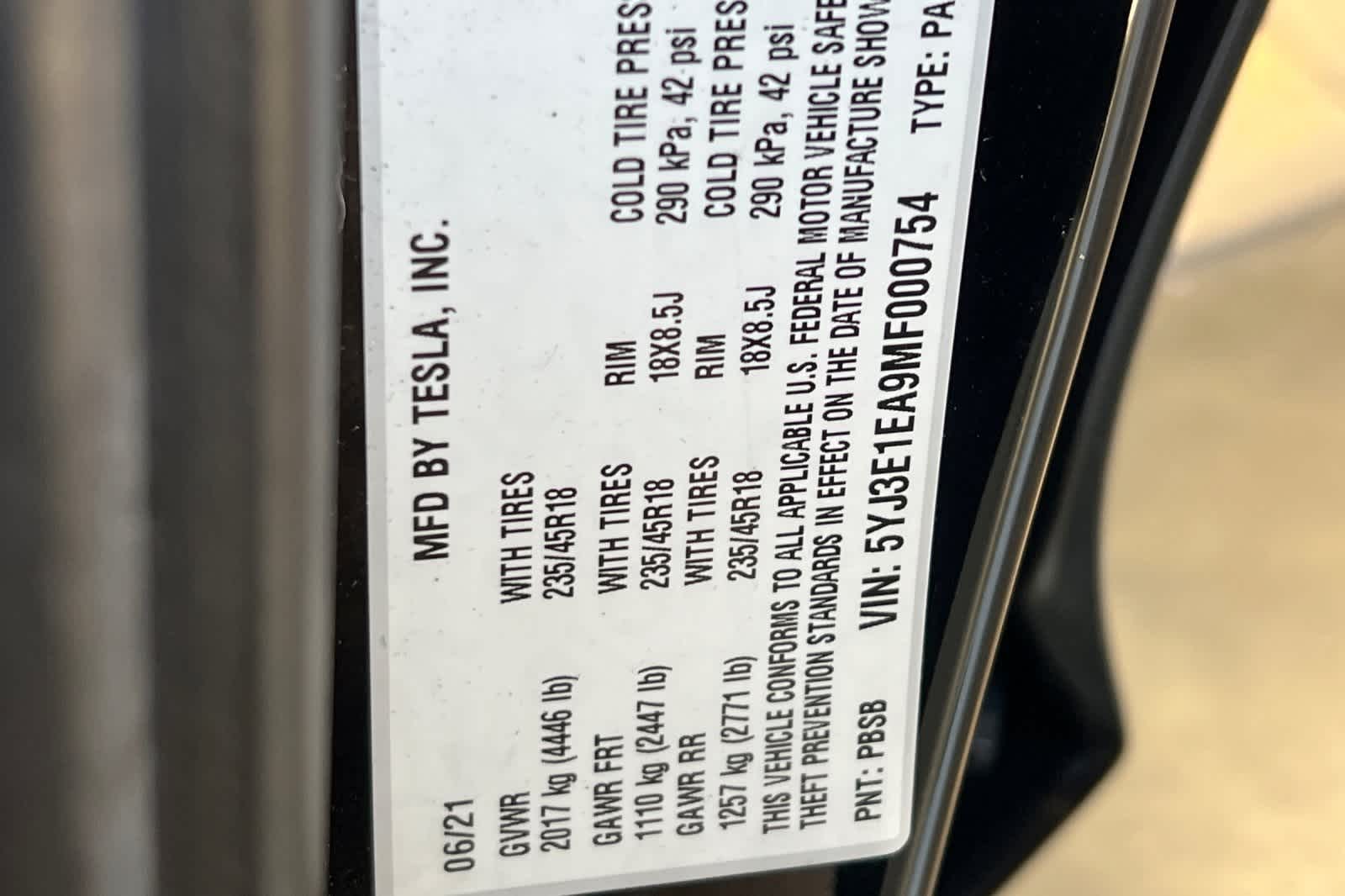 Thumbnail: 2021 Tesla Model 3 - 28