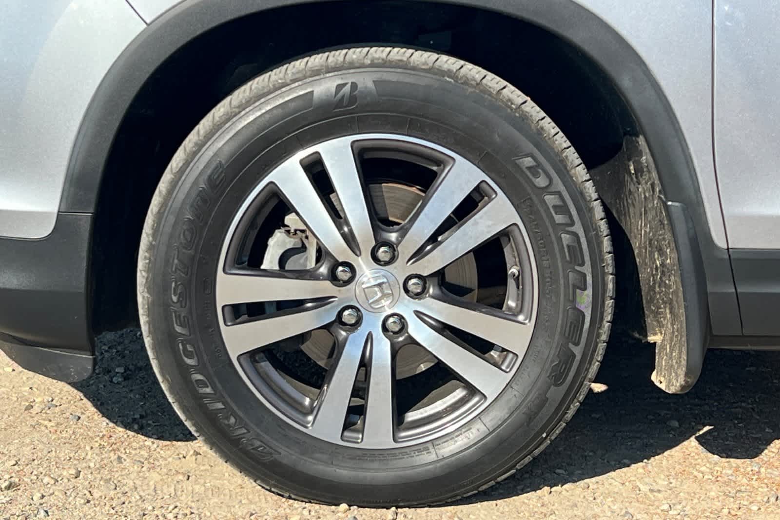 Thumbnail: 2018 Honda Pilot - 12