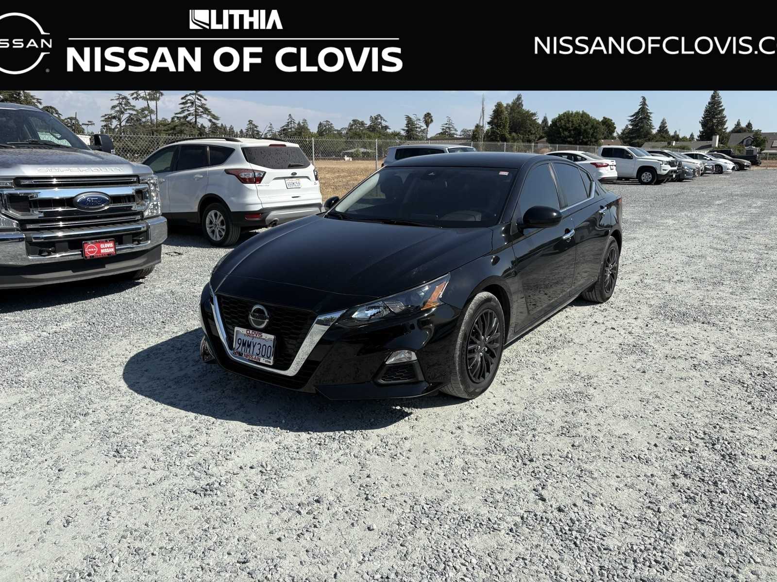 Thumbnail: 2022 Nissan Altima - 1