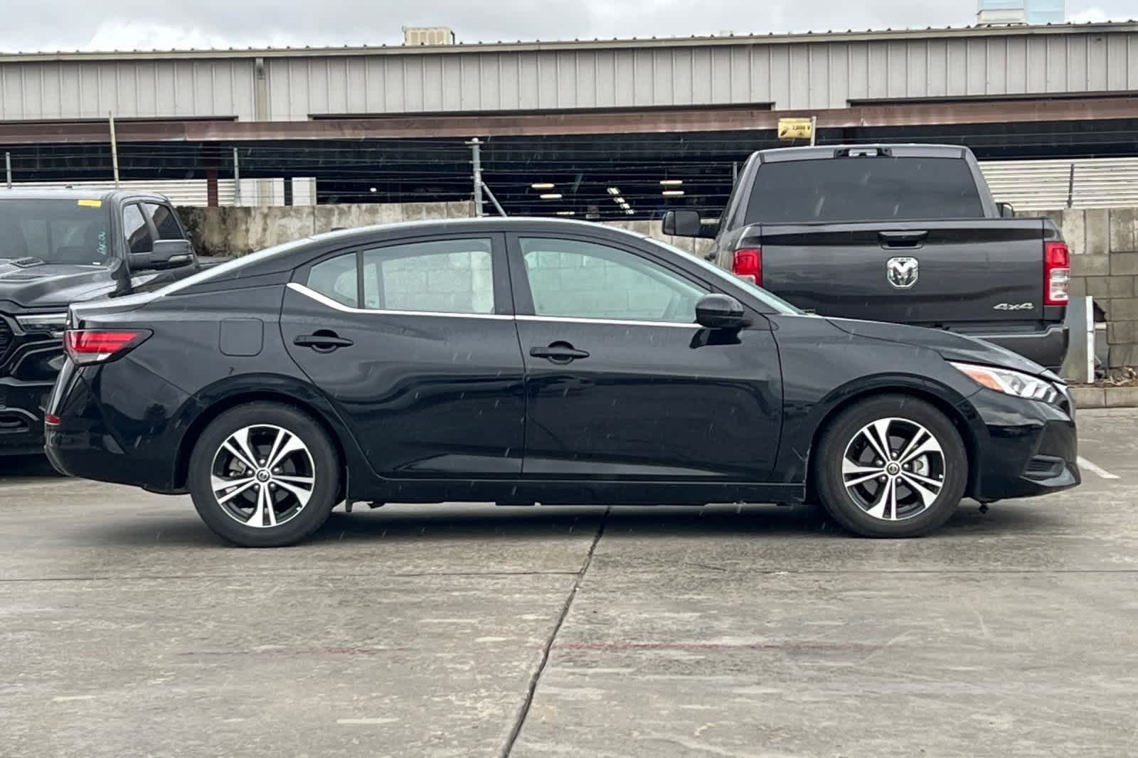 Thumbnail: 2023 Nissan Sentra - 9