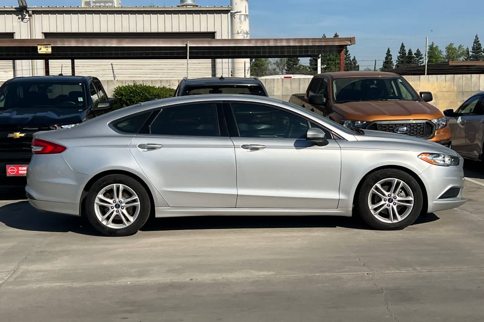 Thumbnail: 2018 Ford Fusion - 9