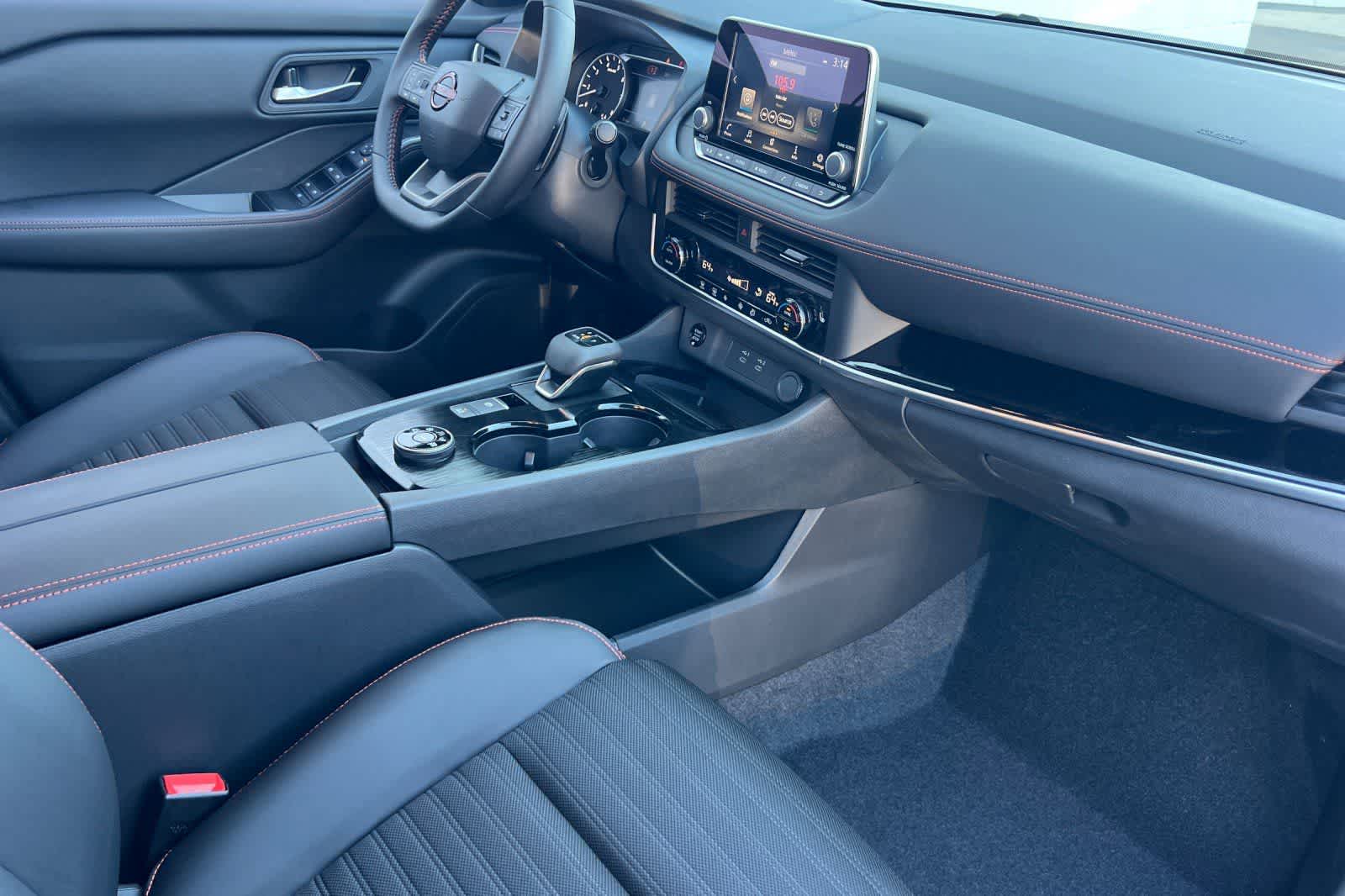 Thumbnail: 2026 Nissan Rogue - 19