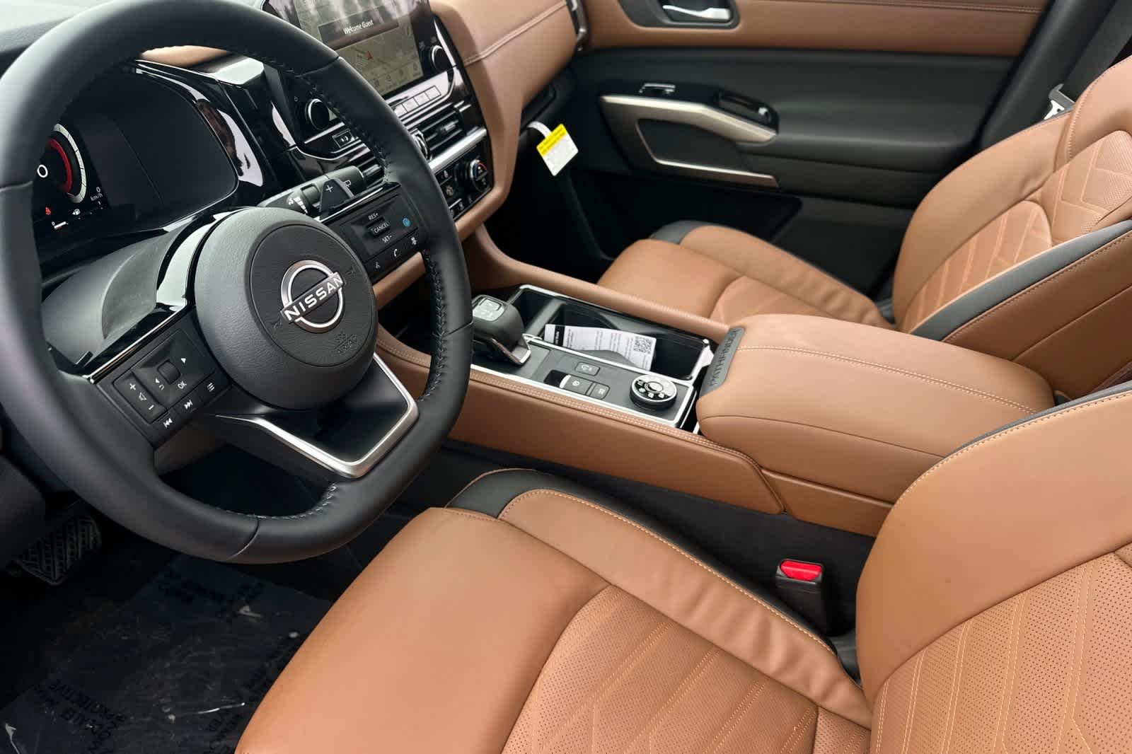 Thumbnail: 2025 Nissan Pathfinder - 12