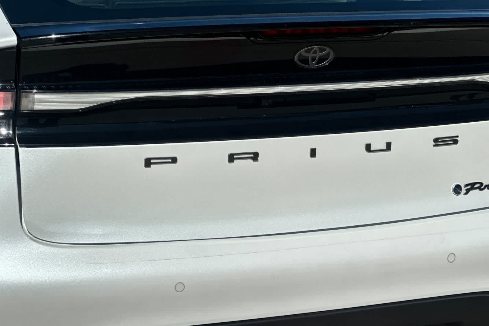 Thumbnail: 2024 Toyota Prius Prime - 34