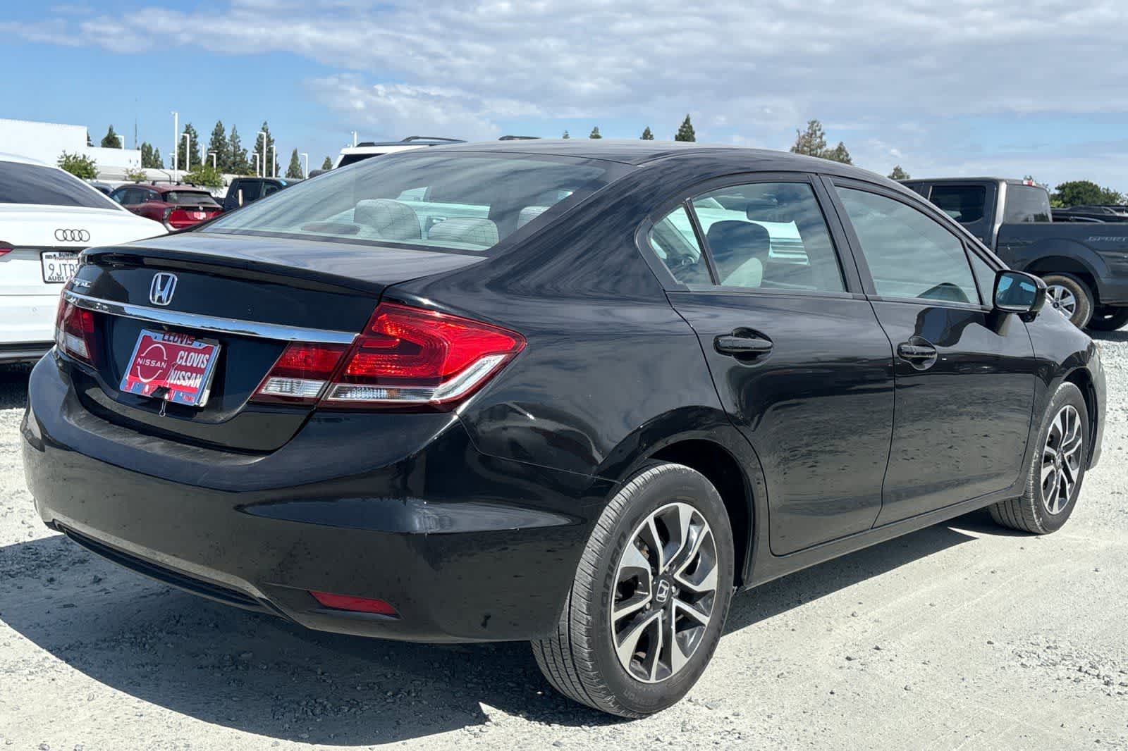 Thumbnail: 2015 Honda Civic - 3